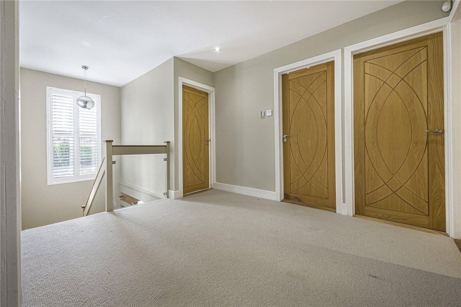 4 bedroom house for sale in Rainham | Robinson Michael & Jackson