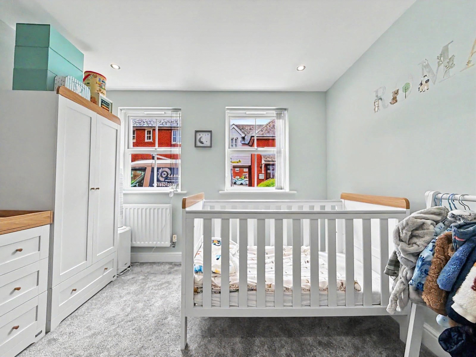 2 bedroom property for sale in Gillingham | Robinson Michael & Jackson