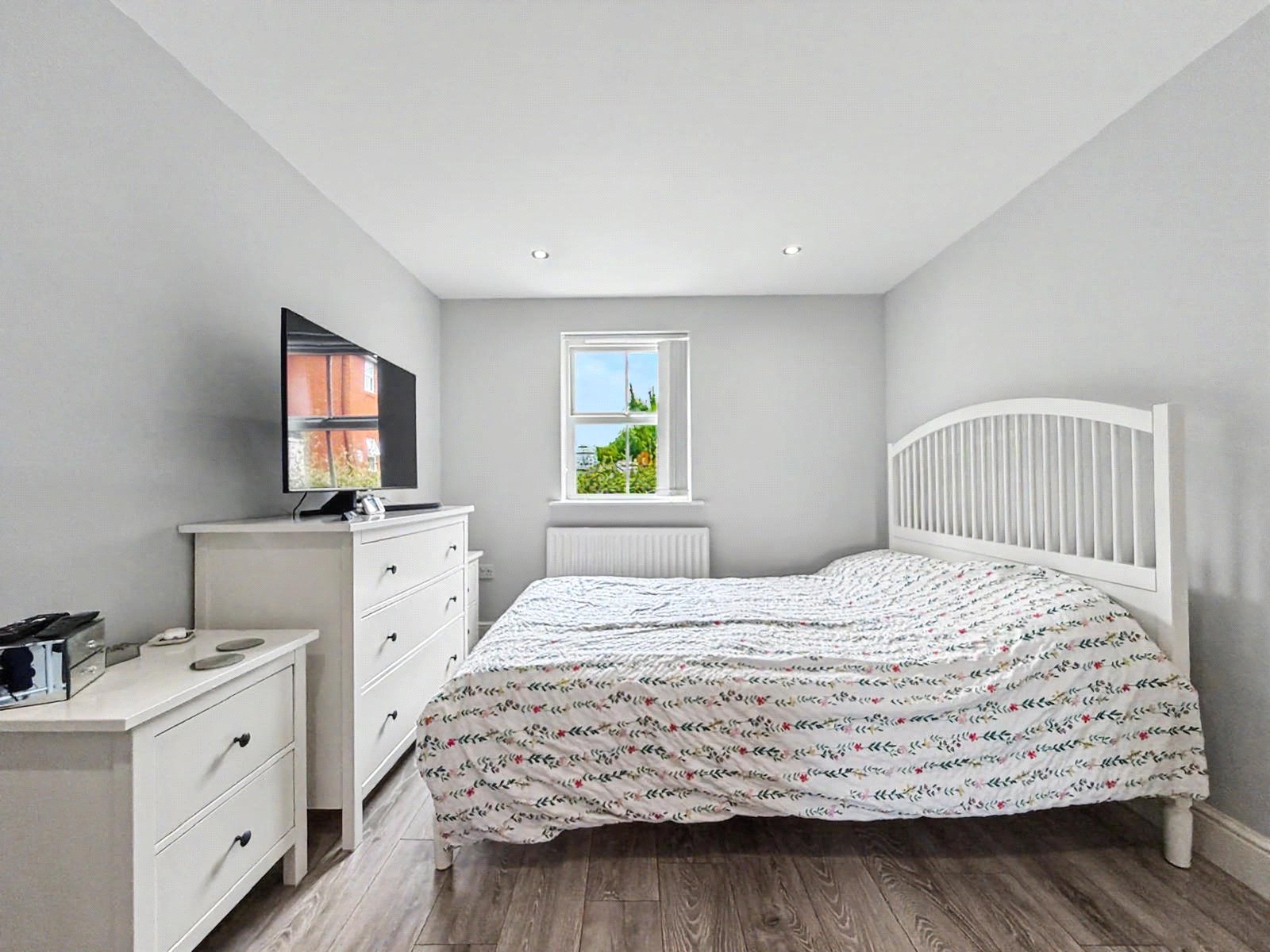 2 bedroom property for sale in Gillingham | Robinson Michael & Jackson
