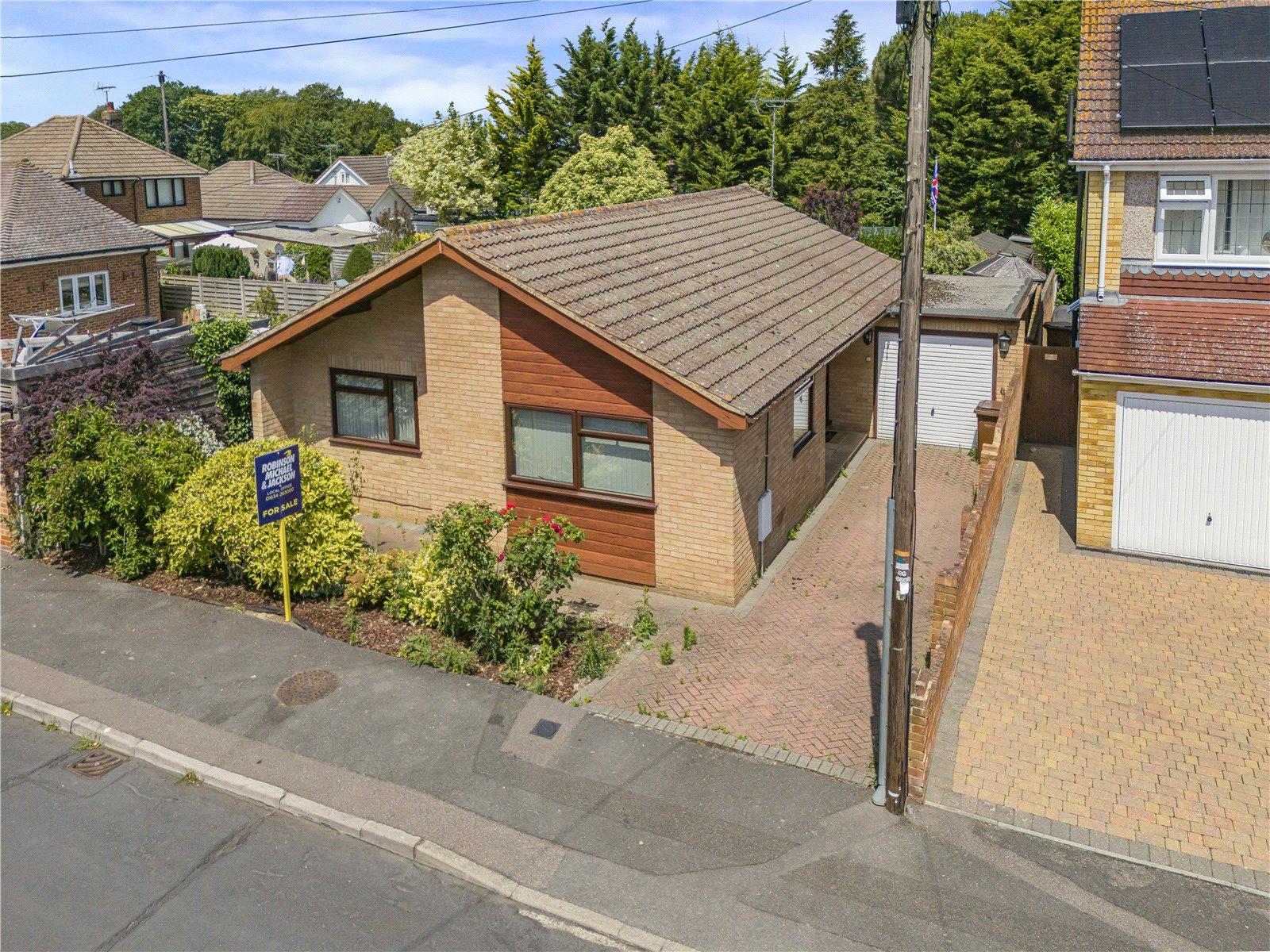 3 bedroom bungalow for sale in Gillingham | Robinson Michael & Jackson