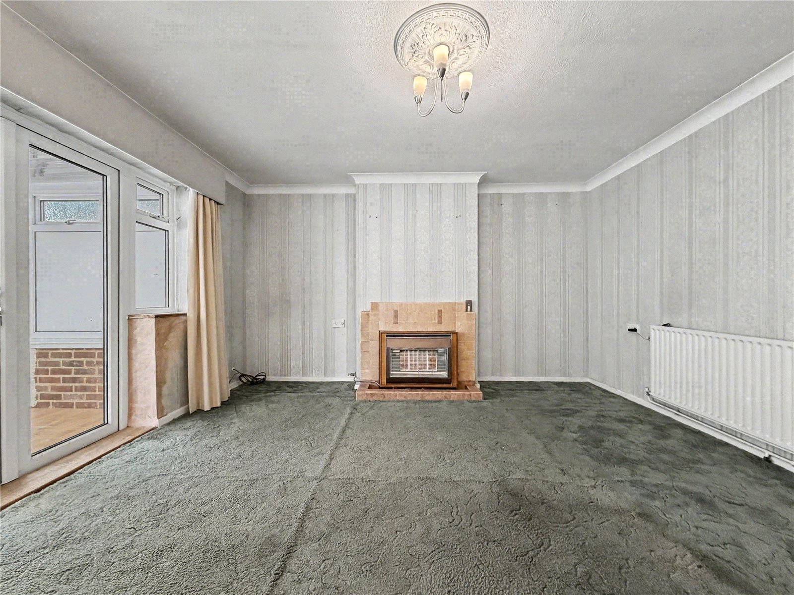 2 bedroom bungalow for sale in Rainham | Robinson Michael & Jackson