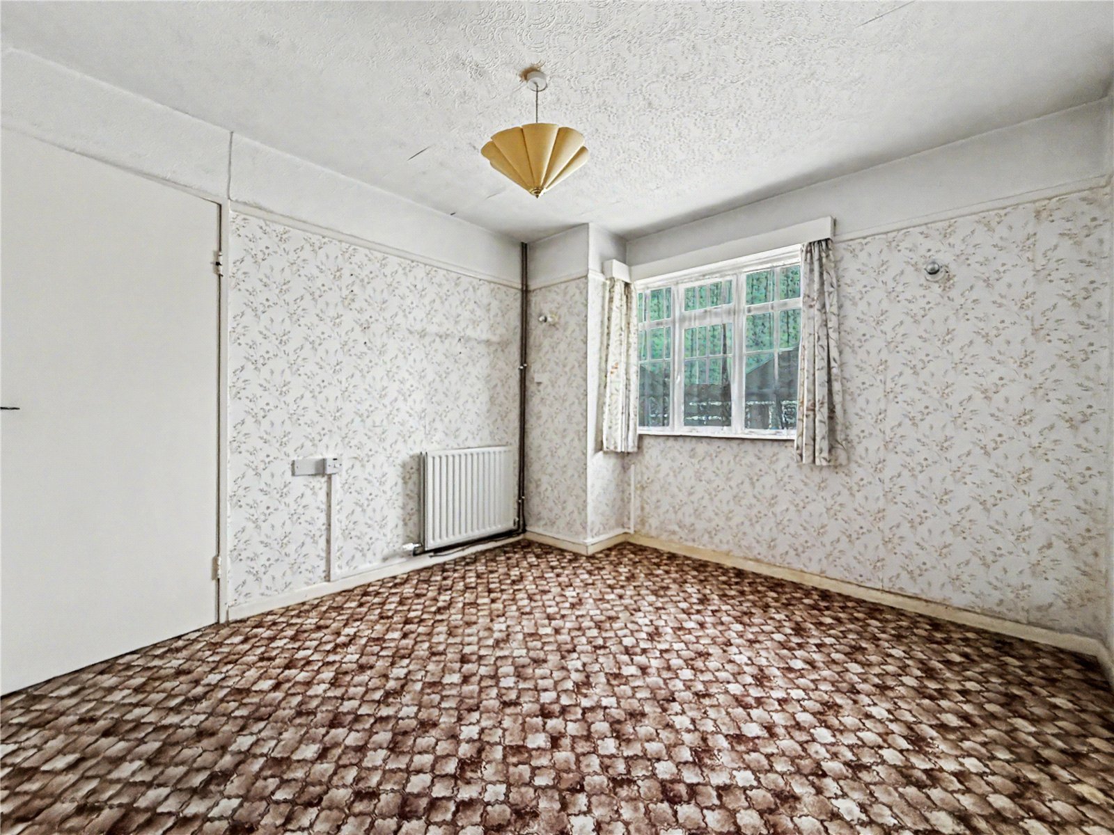 2 bedroom bungalow for sale in Rainham | Robinson Michael & Jackson