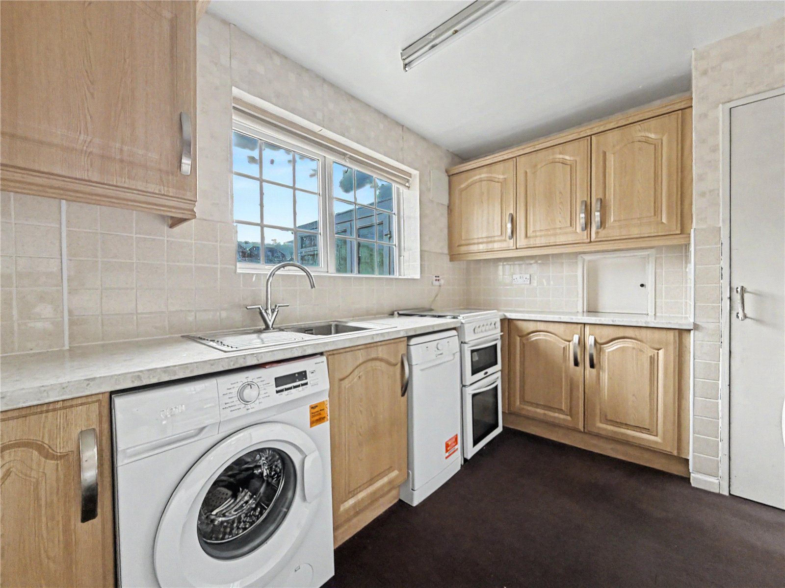 2 bedroom bungalow for sale in Rainham | Robinson Michael & Jackson