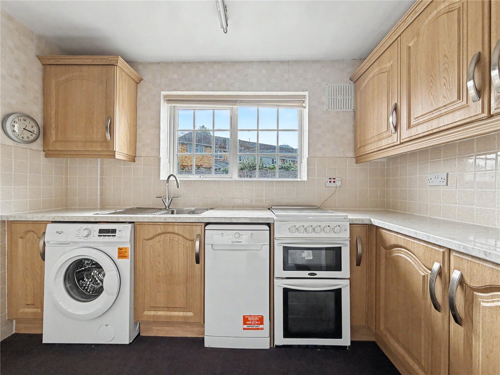 2 bedroom bungalow for sale in Rainham | Robinson Michael & Jackson