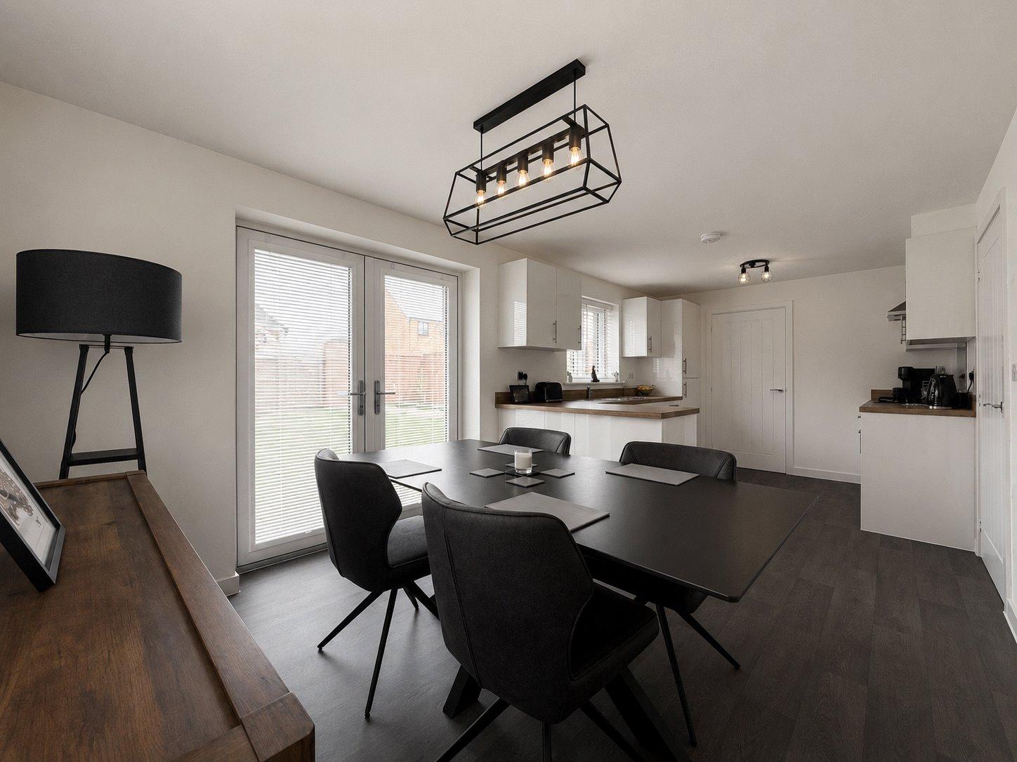 4 bedroom house for sale in Rainham | Robinson Michael & Jackson