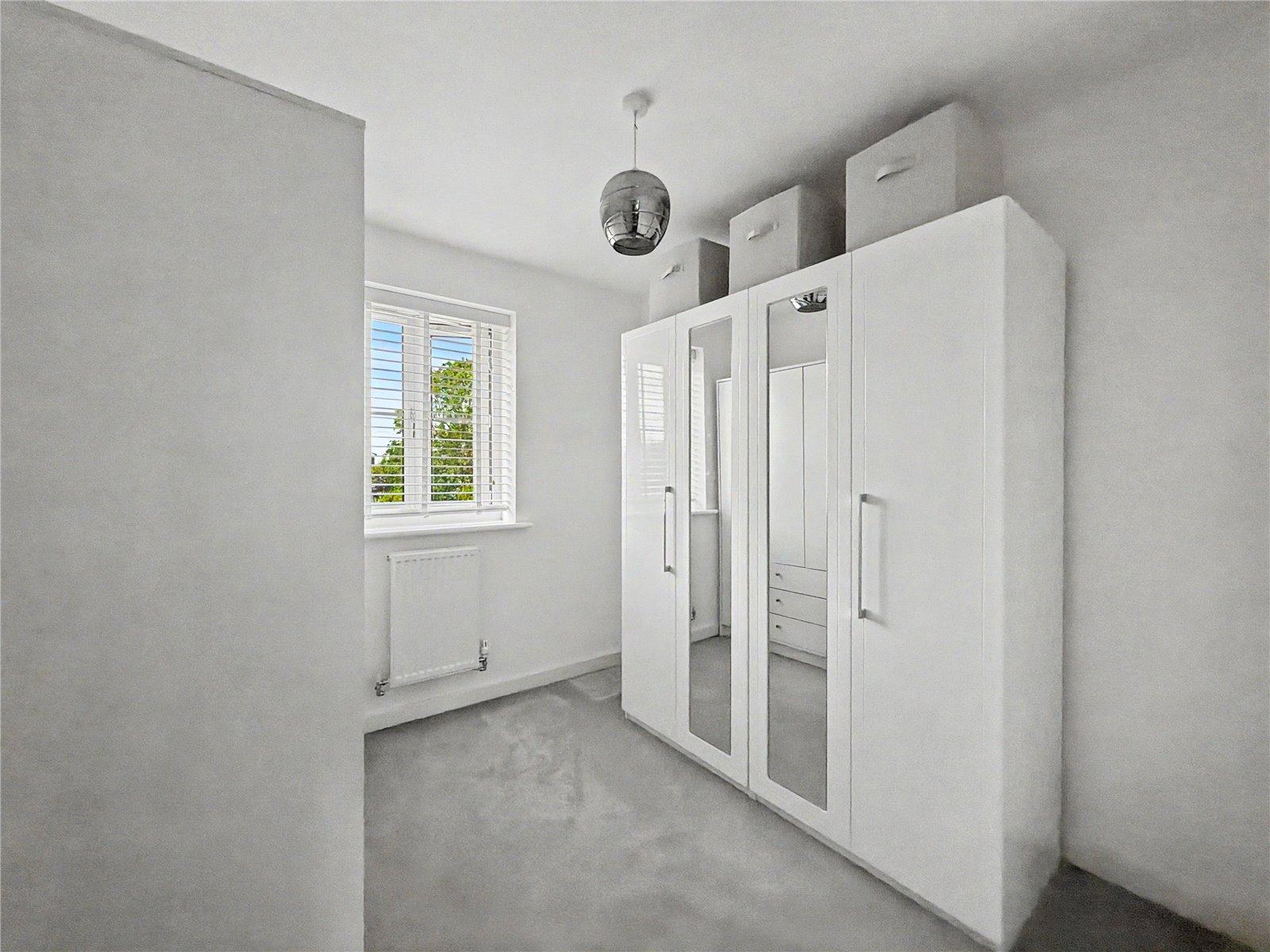 4 bedroom house for sale in Rainham | Robinson Michael & Jackson