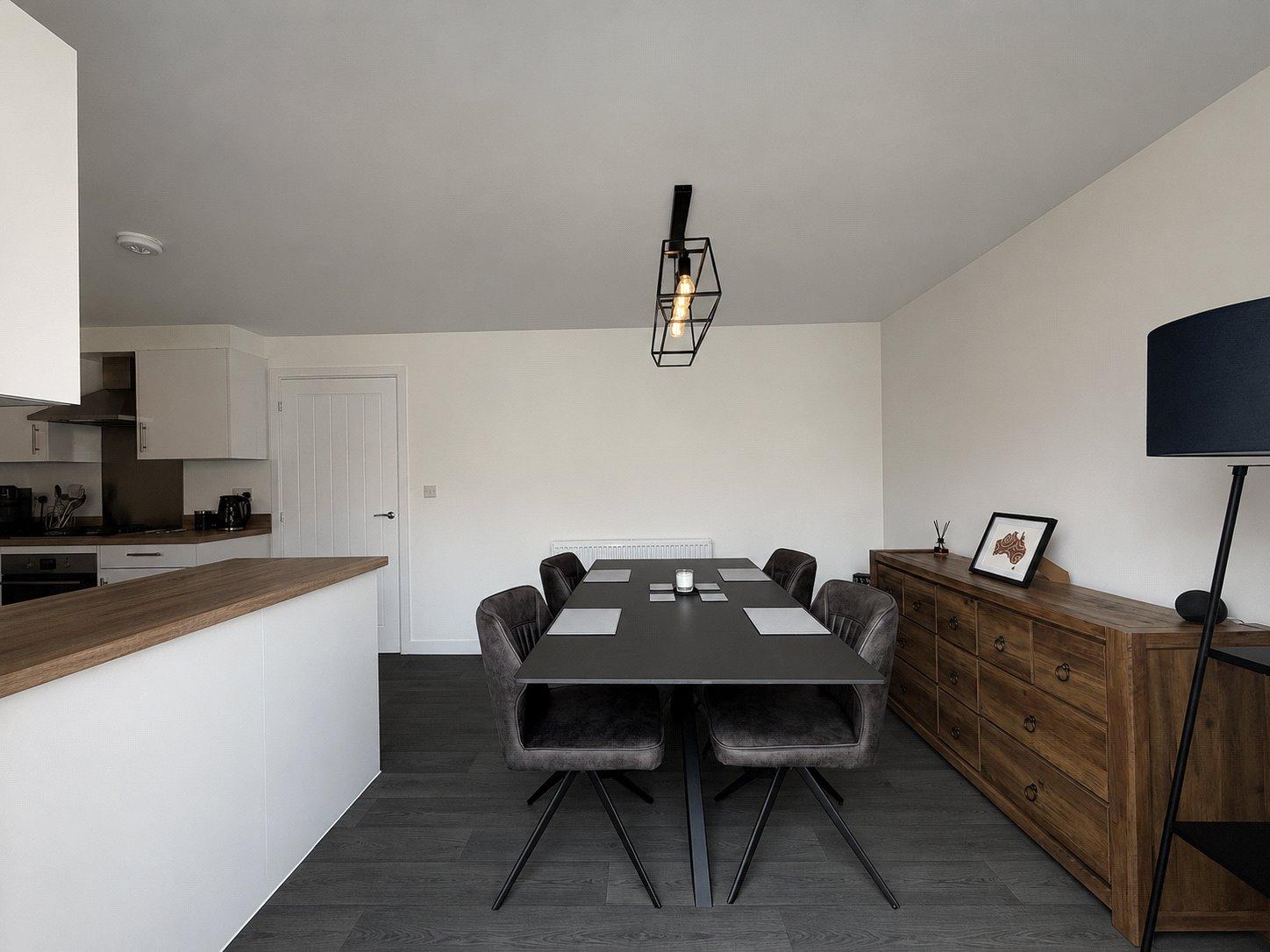 4 bedroom house for sale in Rainham | Robinson Michael & Jackson