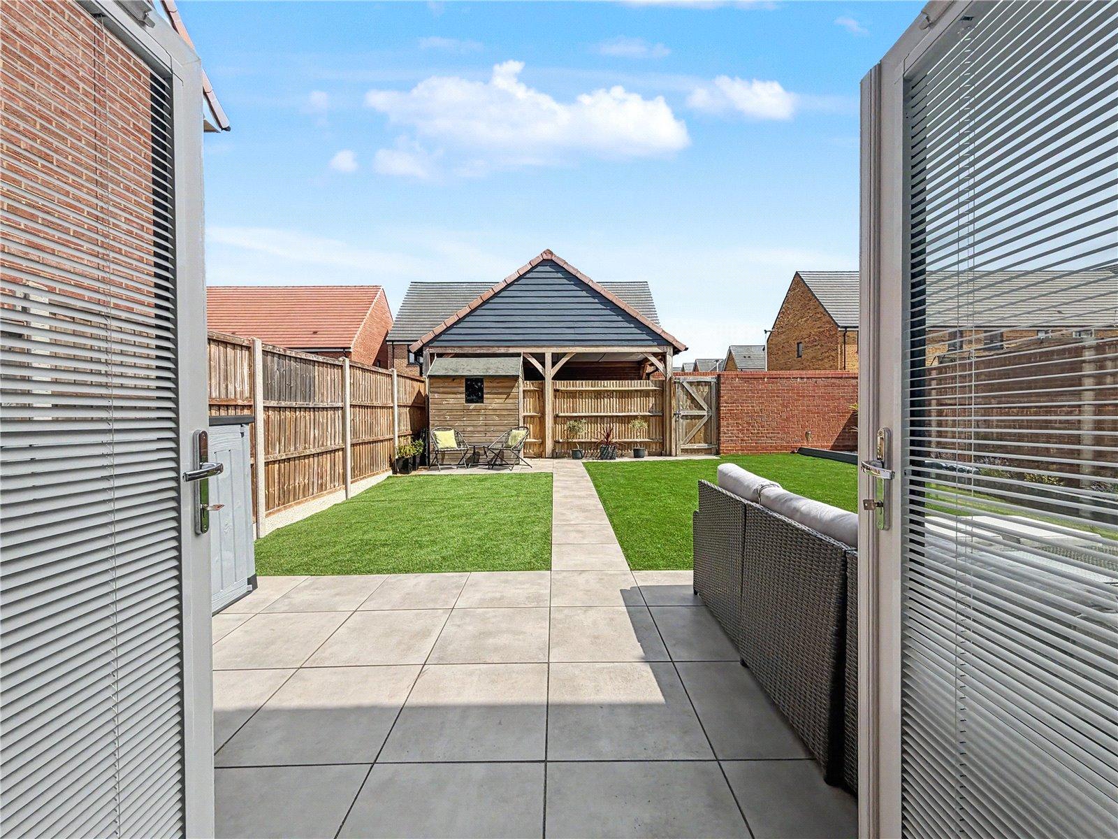 4 bedroom house for sale in Rainham | Robinson Michael & Jackson