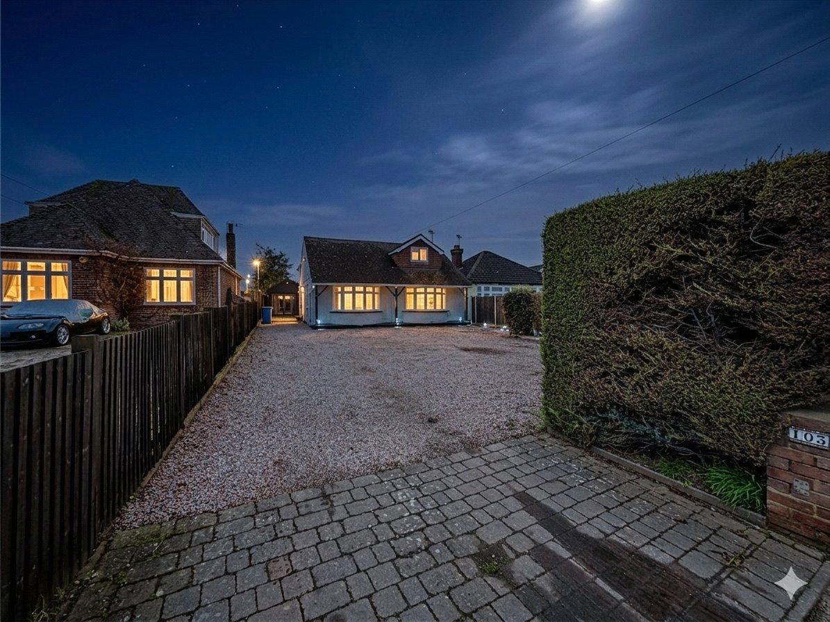 4 bedroom bungalow for sale in Newington | Robinson Michael & Jackson