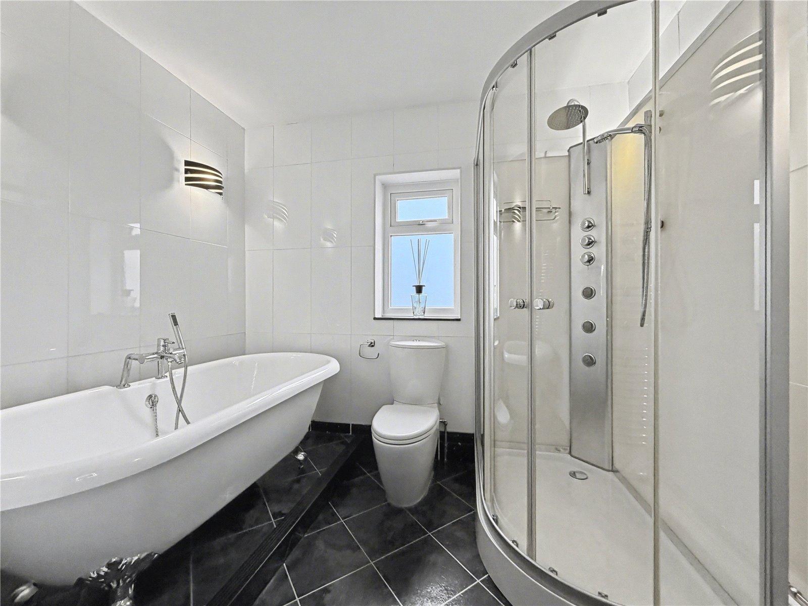4 bedroom bungalow for sale in Newington | Robinson Michael & Jackson