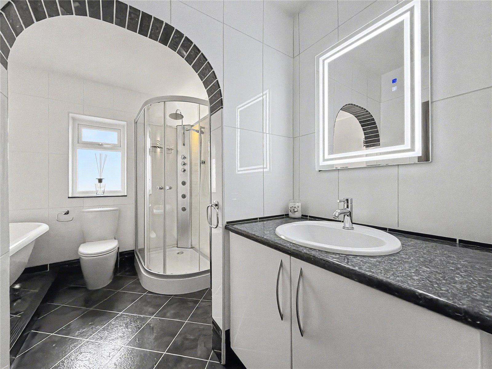 4 bedroom bungalow for sale in Newington | Robinson Michael & Jackson