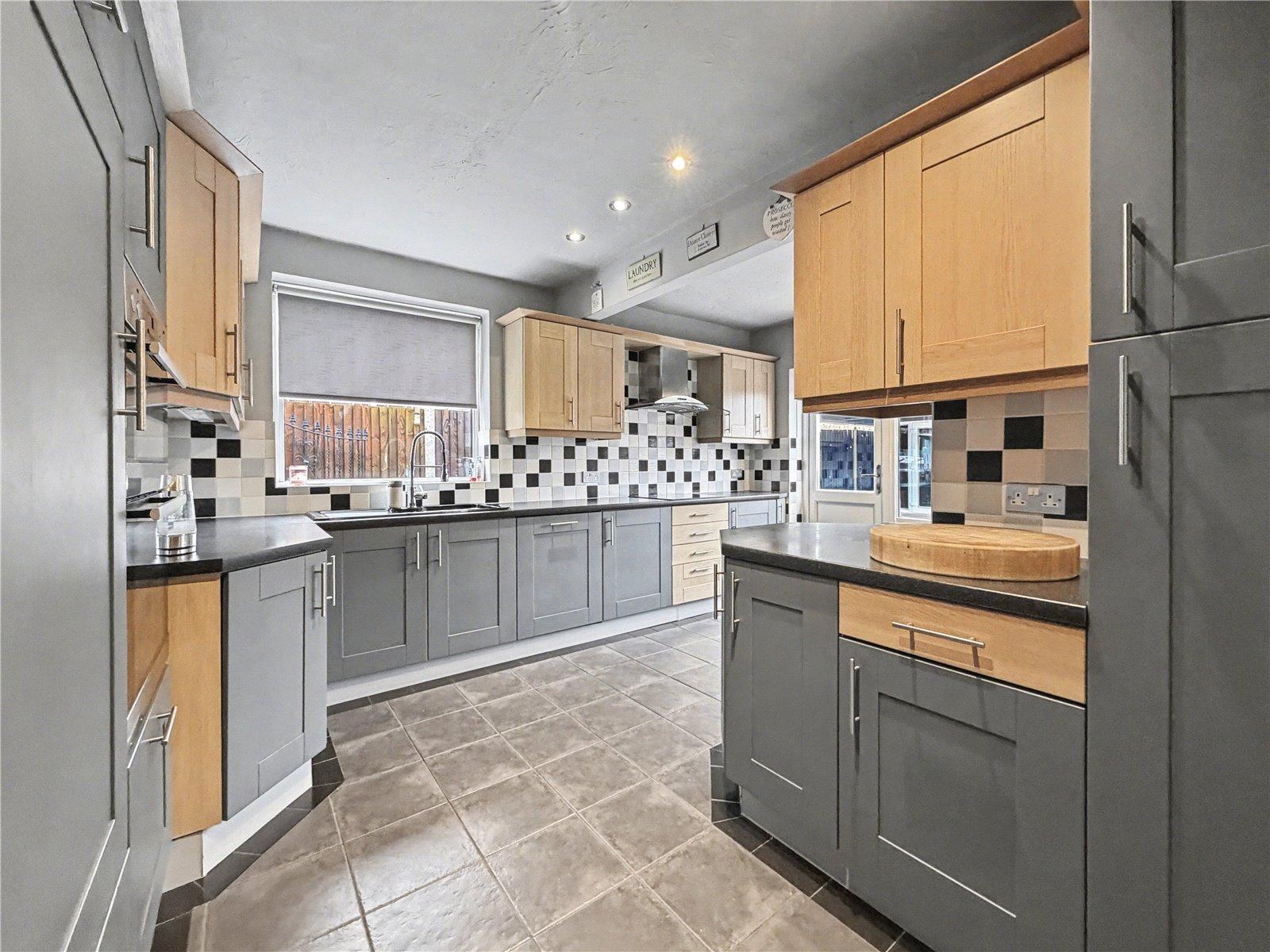 4 bedroom bungalow for sale in Newington | Robinson Michael & Jackson