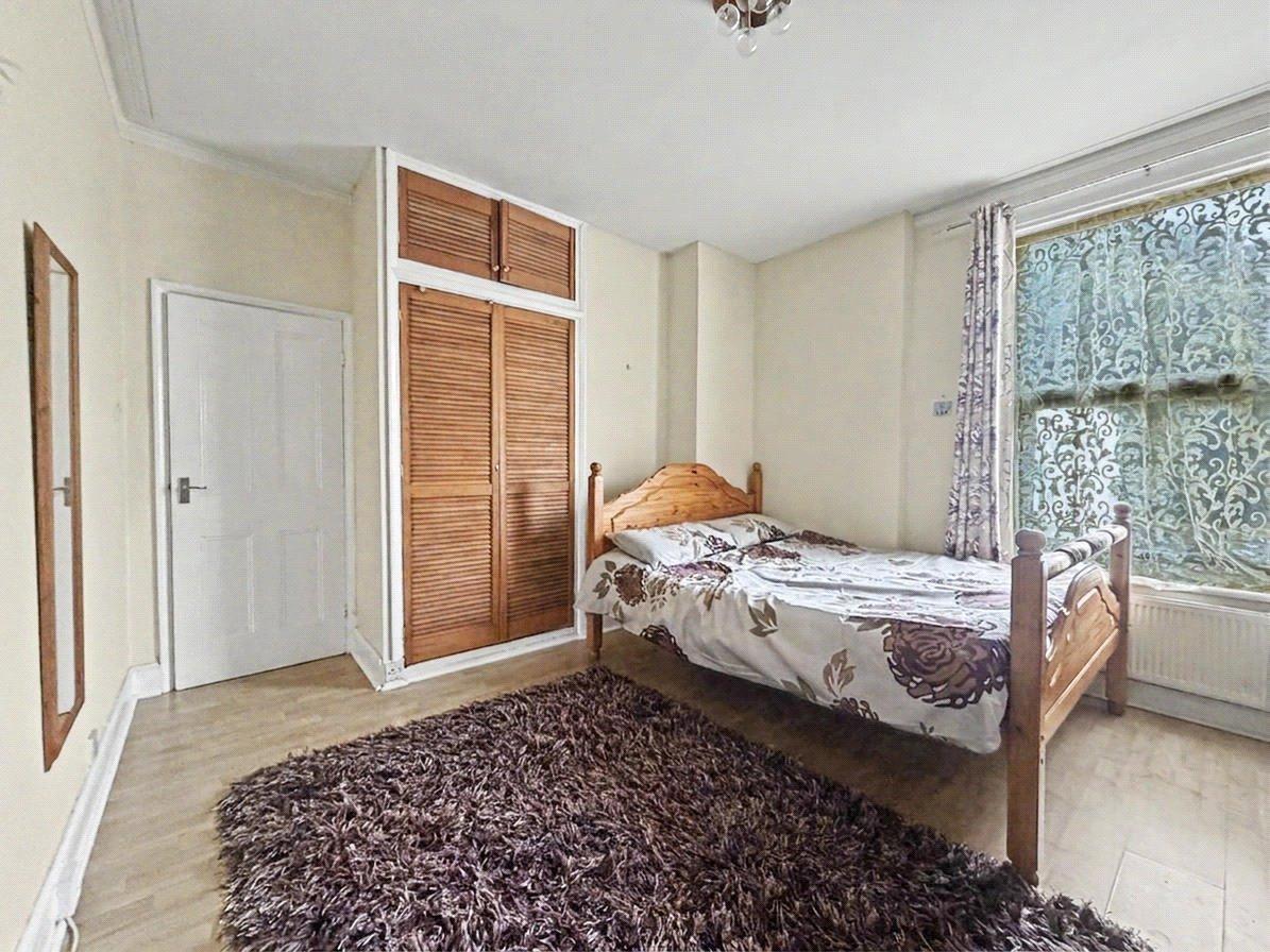5 bedroom house for sale in Gillingham | Robinson Michael & Jackson