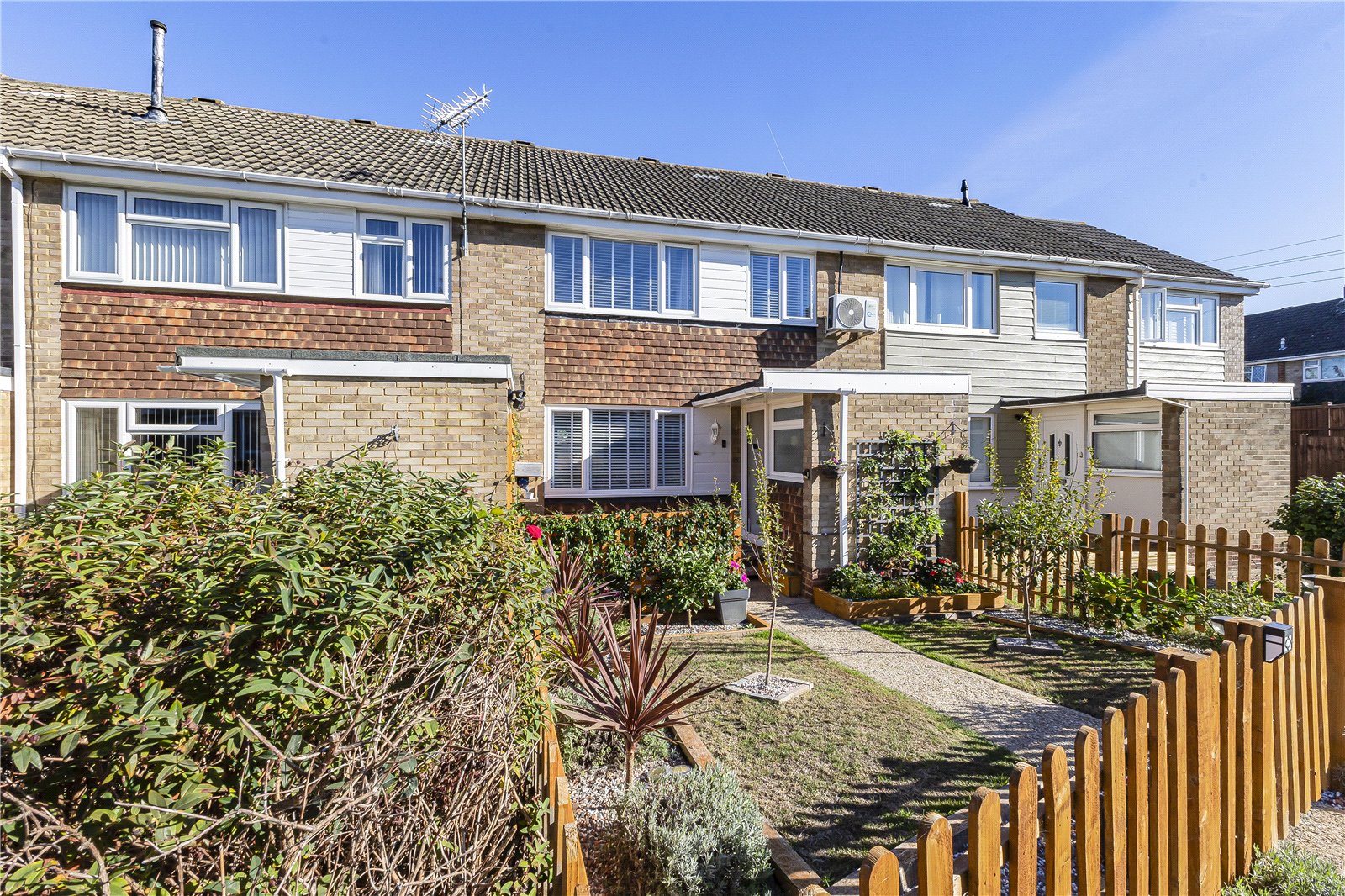 3 bedroom house for sale in Rainham | Robinson Michael & Jackson