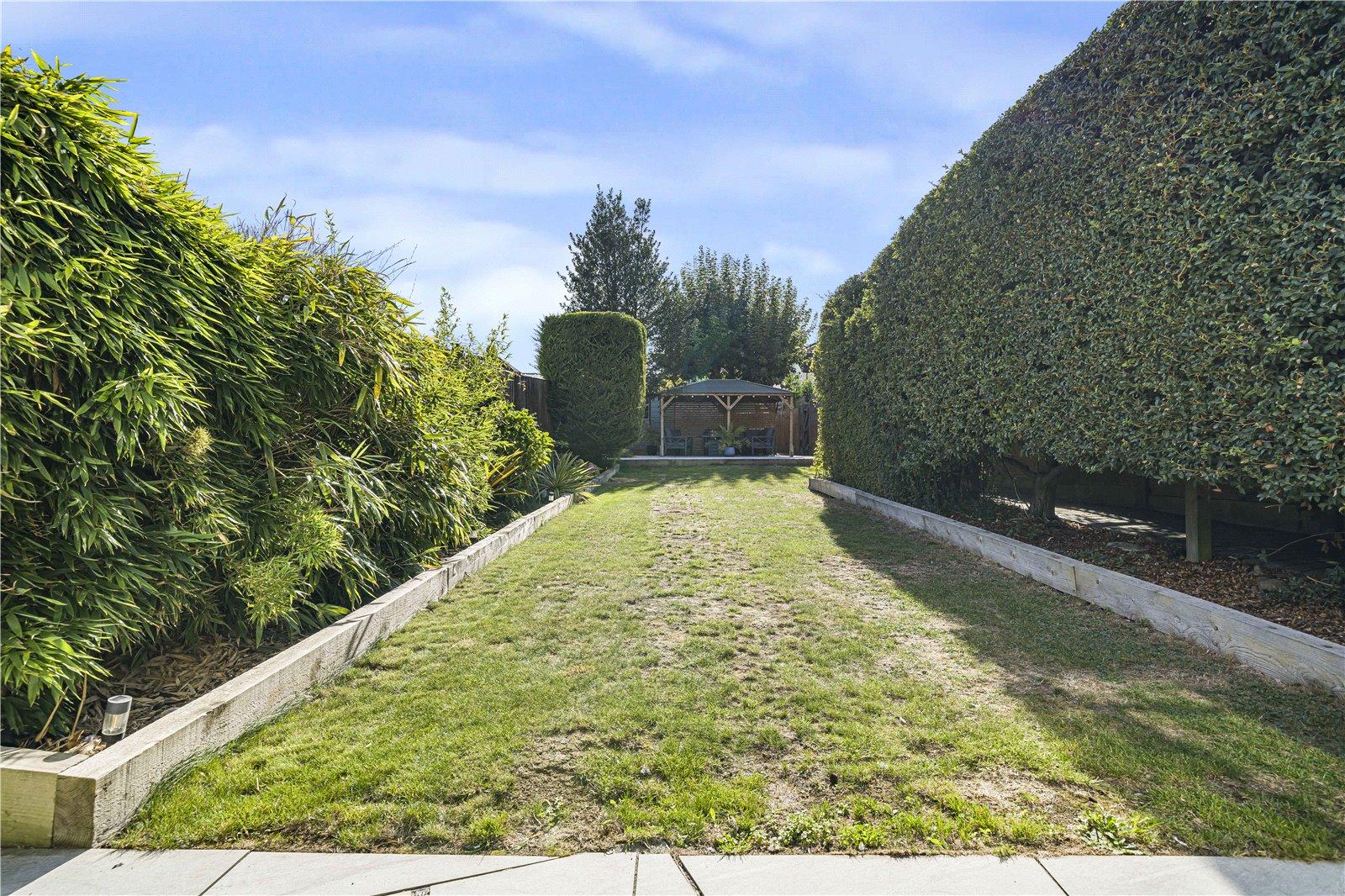 3 bedroom house for sale in Rainham | Robinson Michael & Jackson