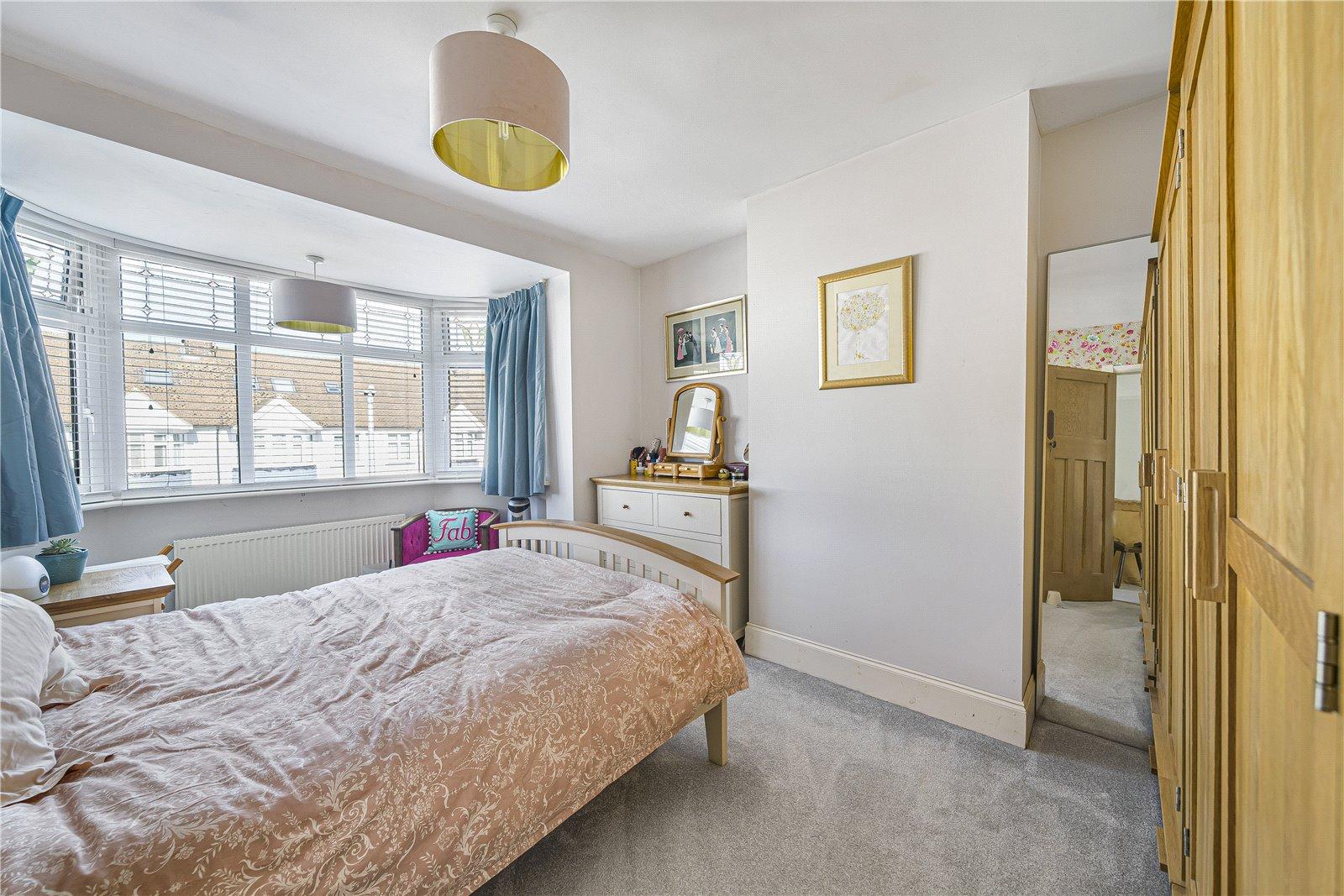 3 bedroom house for sale in Rainham | Robinson Michael & Jackson