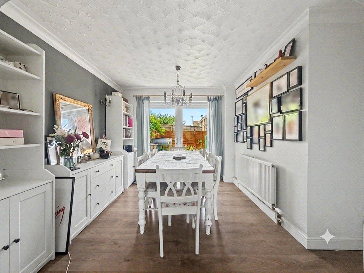 3 bedroom house for sale in Rainham | Robinson Michael & Jackson