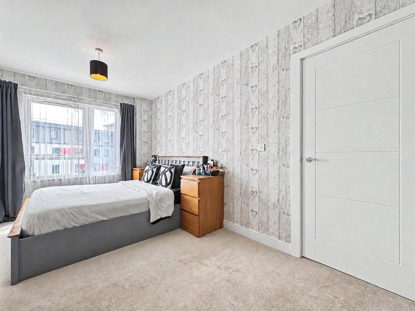 2 bedroom property for sale in Gillingham | Robinson Michael & Jackson