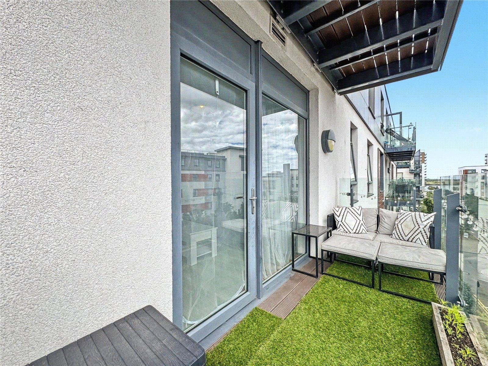 2 bedroom property for sale in Gillingham | Robinson Michael & Jackson
