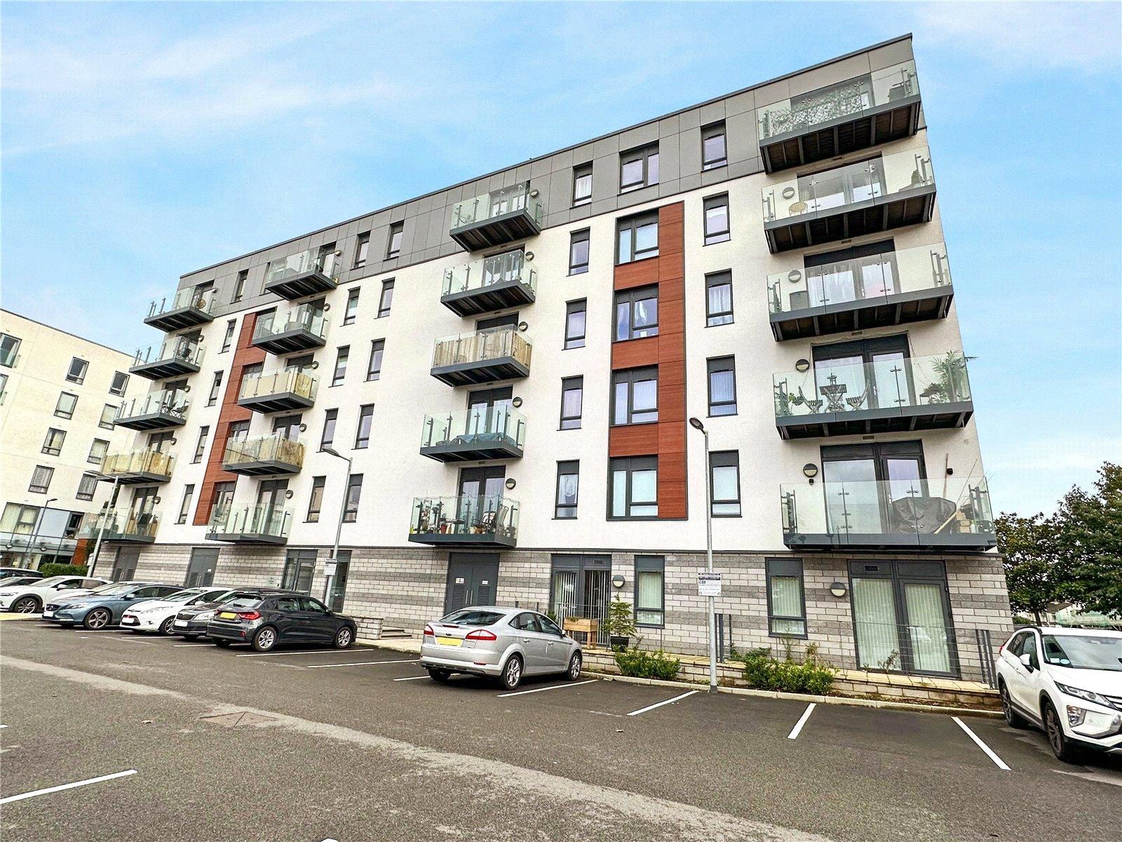 2 bedroom property for sale in Gillingham | Robinson Michael & Jackson