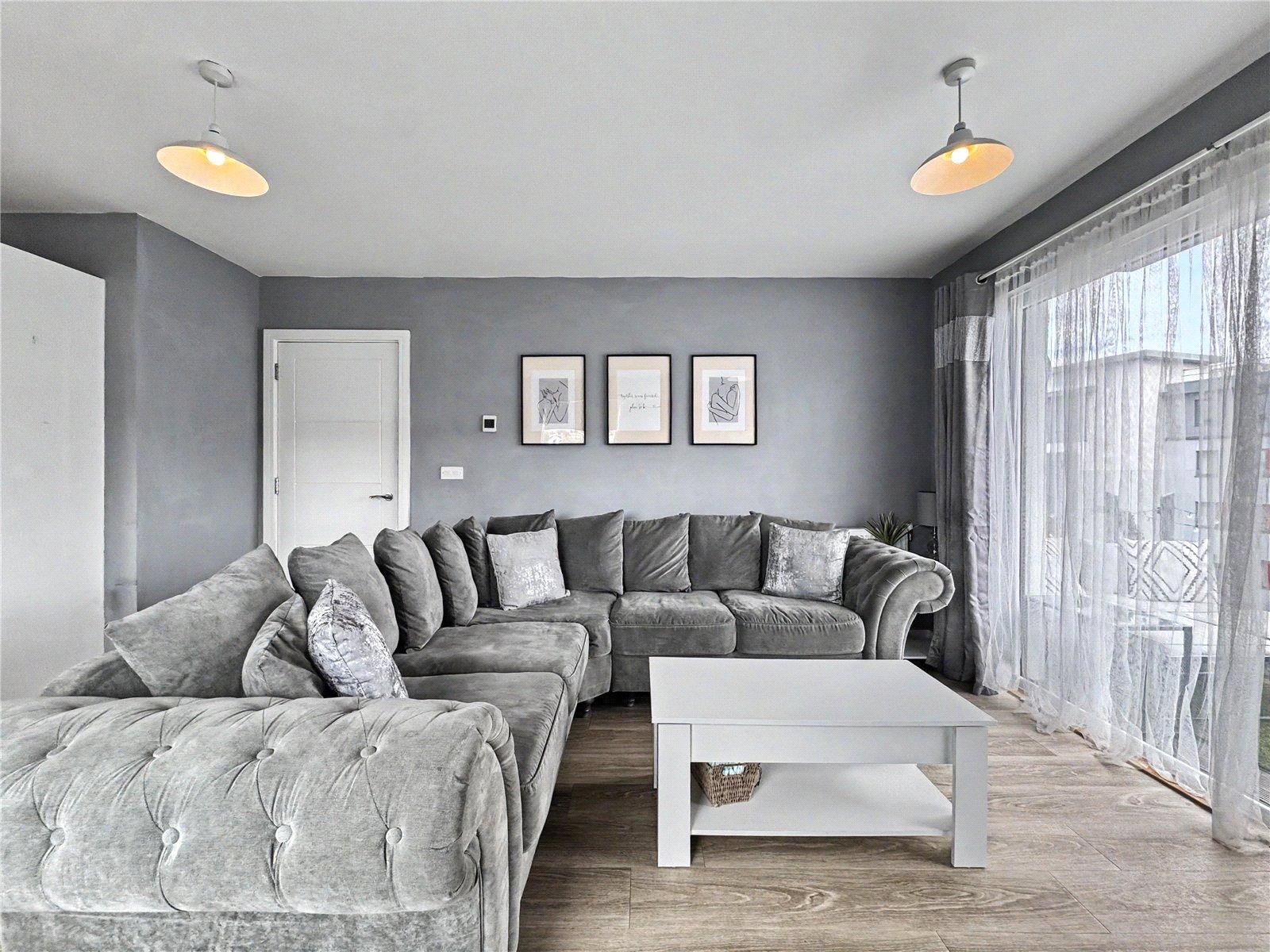 2 bedroom property for sale in Gillingham | Robinson Michael & Jackson