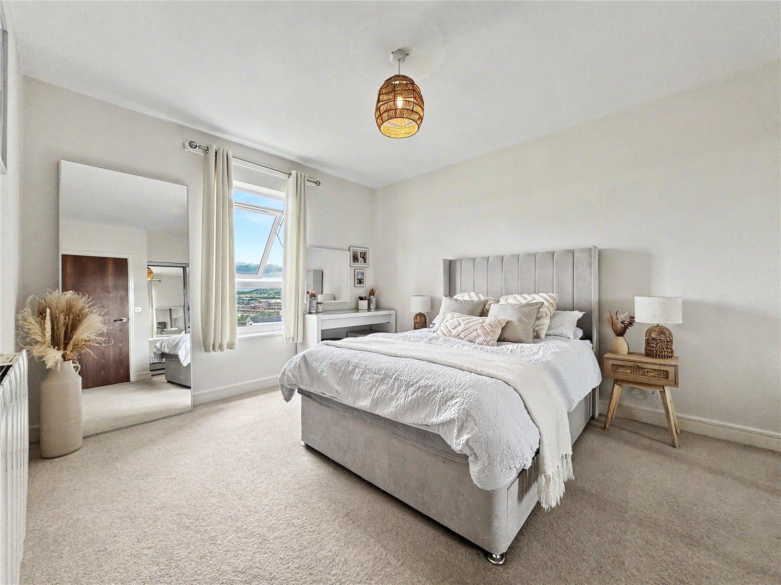 1 bedroom property for sale in Gillingham | Robinson Michael & Jackson
