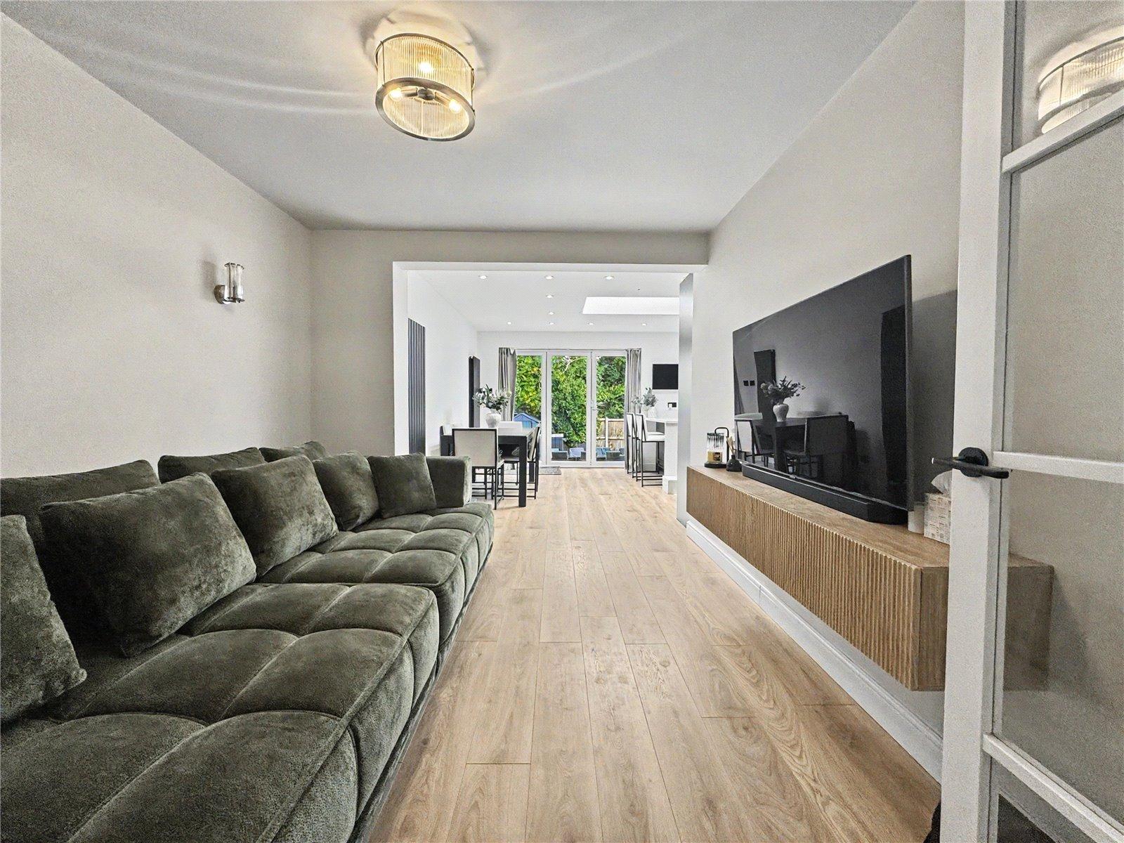 2 bedroom bungalow for sale in Rainham | Robinson Michael & Jackson