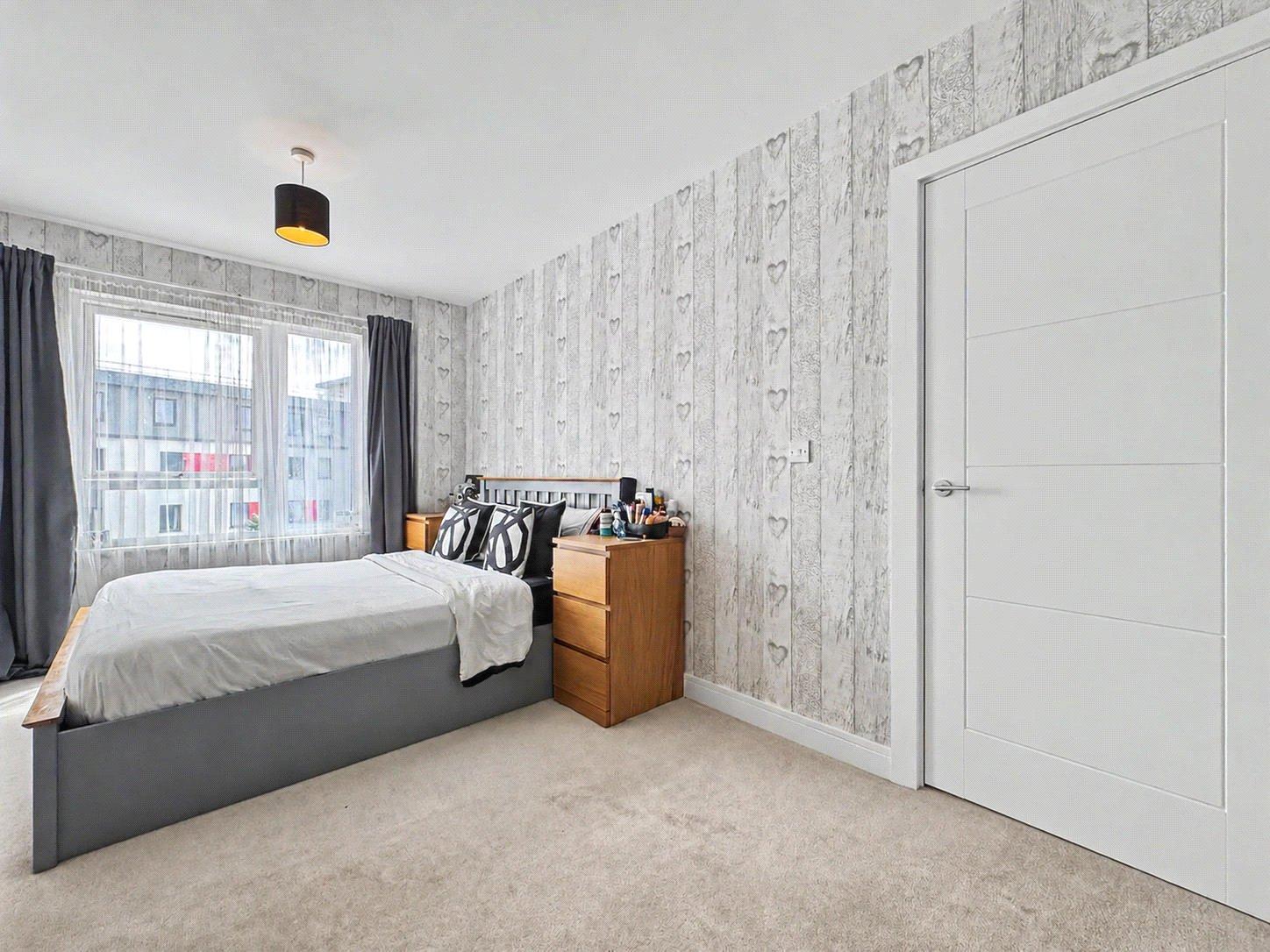 2 bedroom property for sale in Gillingham | Robinson Michael & Jackson