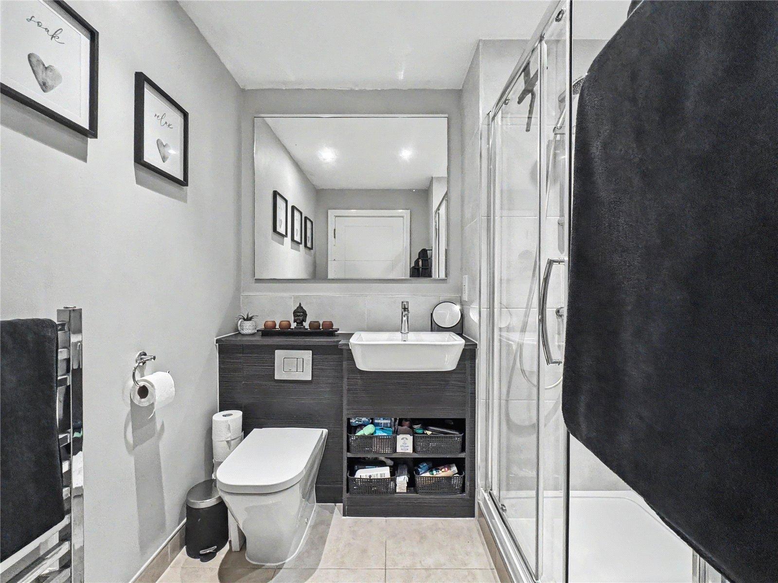 2 bedroom property for sale in Gillingham | Robinson Michael & Jackson
