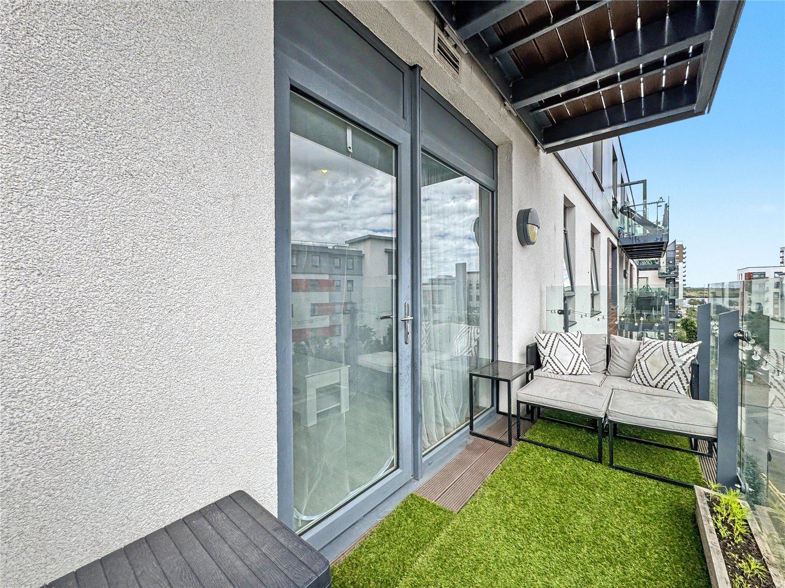 2 bedroom property for sale in Gillingham | Robinson Michael & Jackson