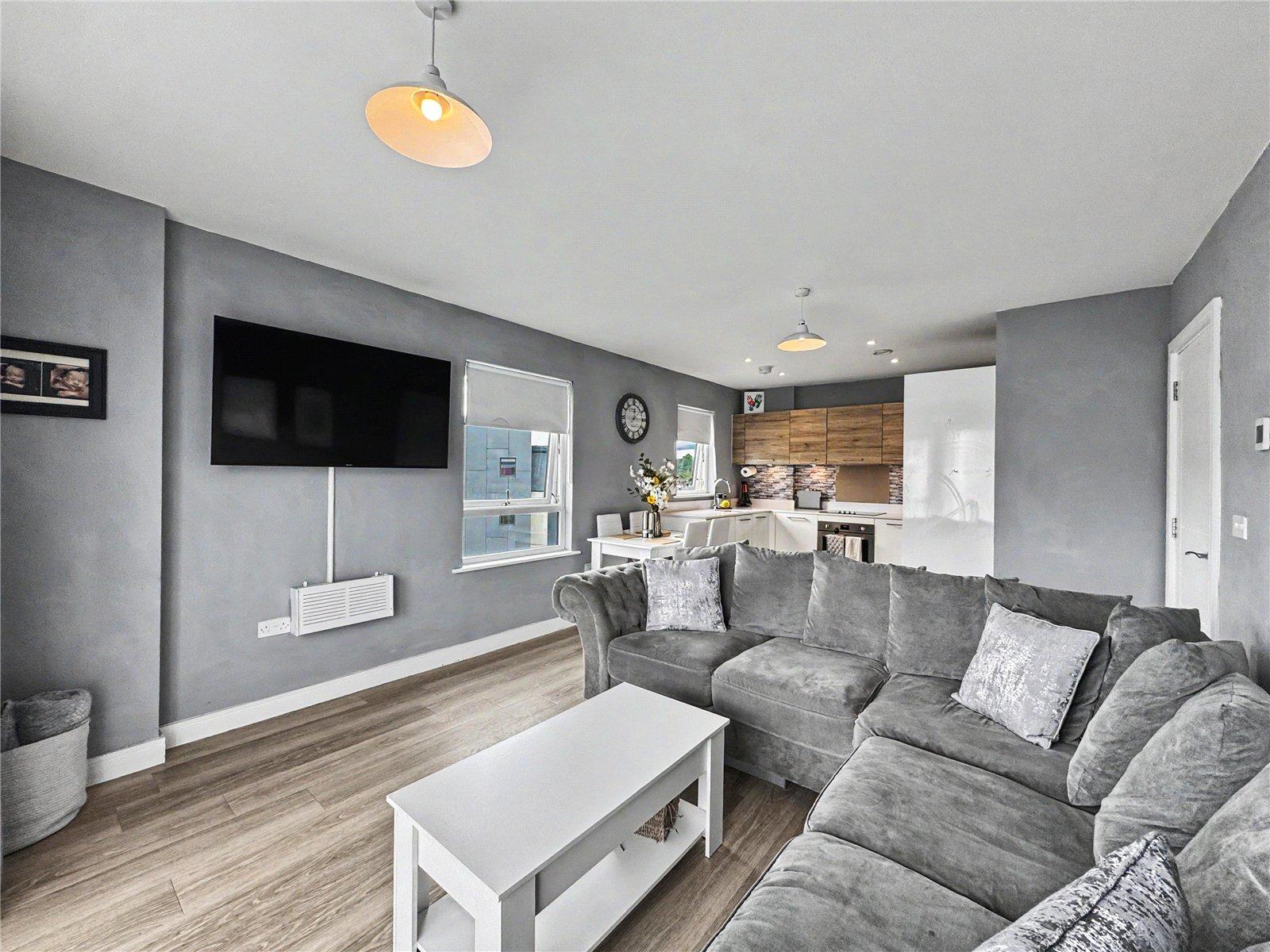 2 bedroom property for sale in Gillingham | Robinson Michael & Jackson