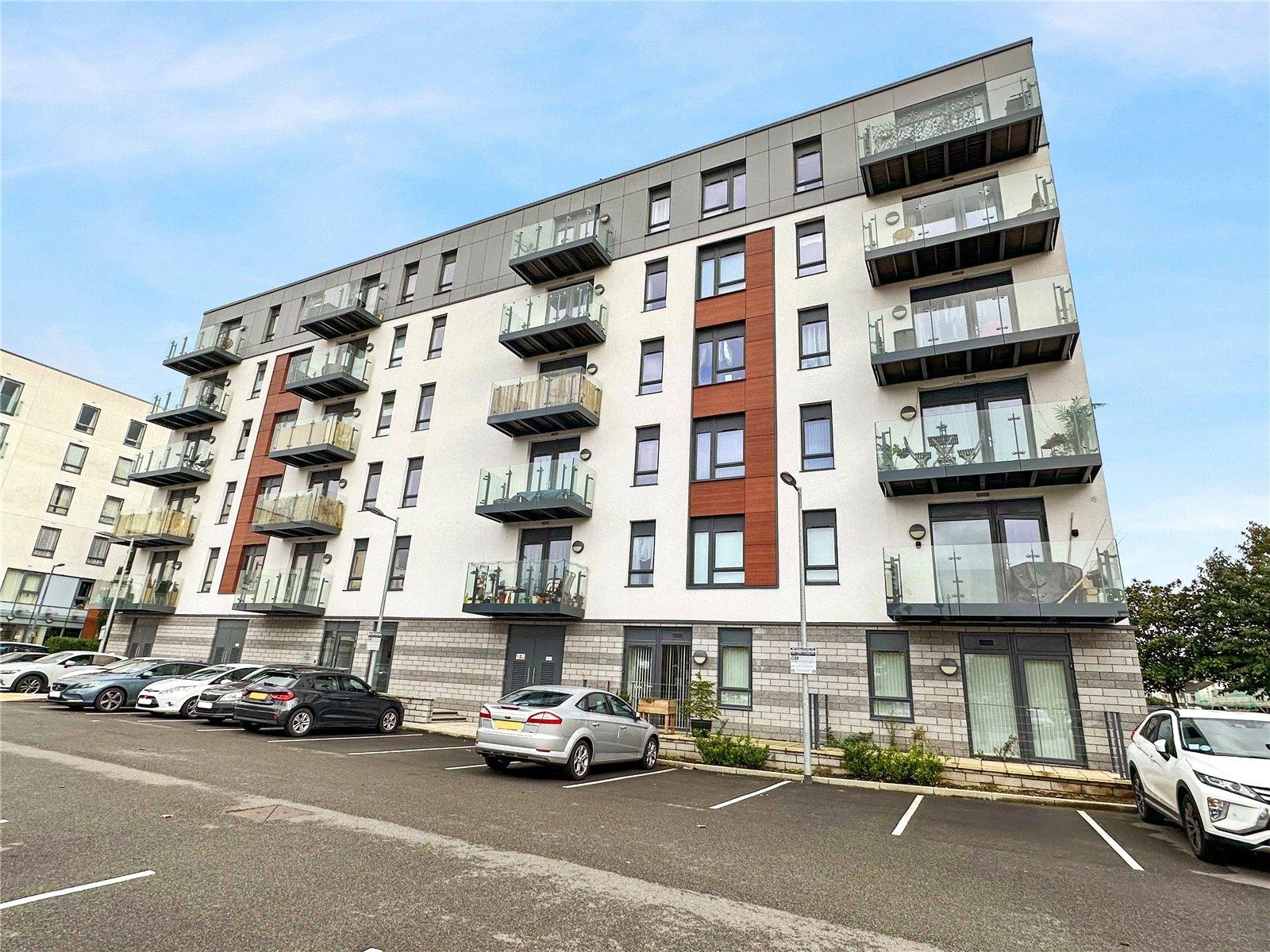 2 bedroom property for sale in Gillingham | Robinson Michael & Jackson