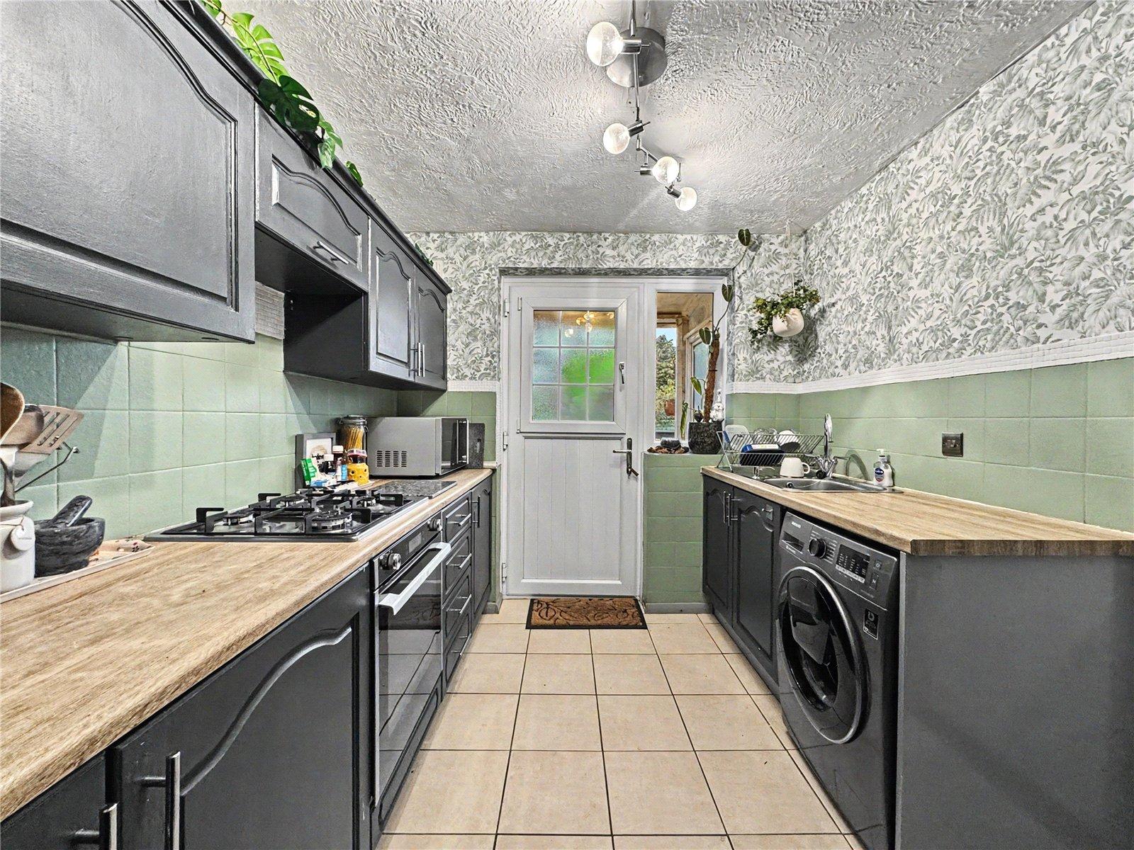 2 bedroom house for sale in Rainham | Robinson Michael & Jackson