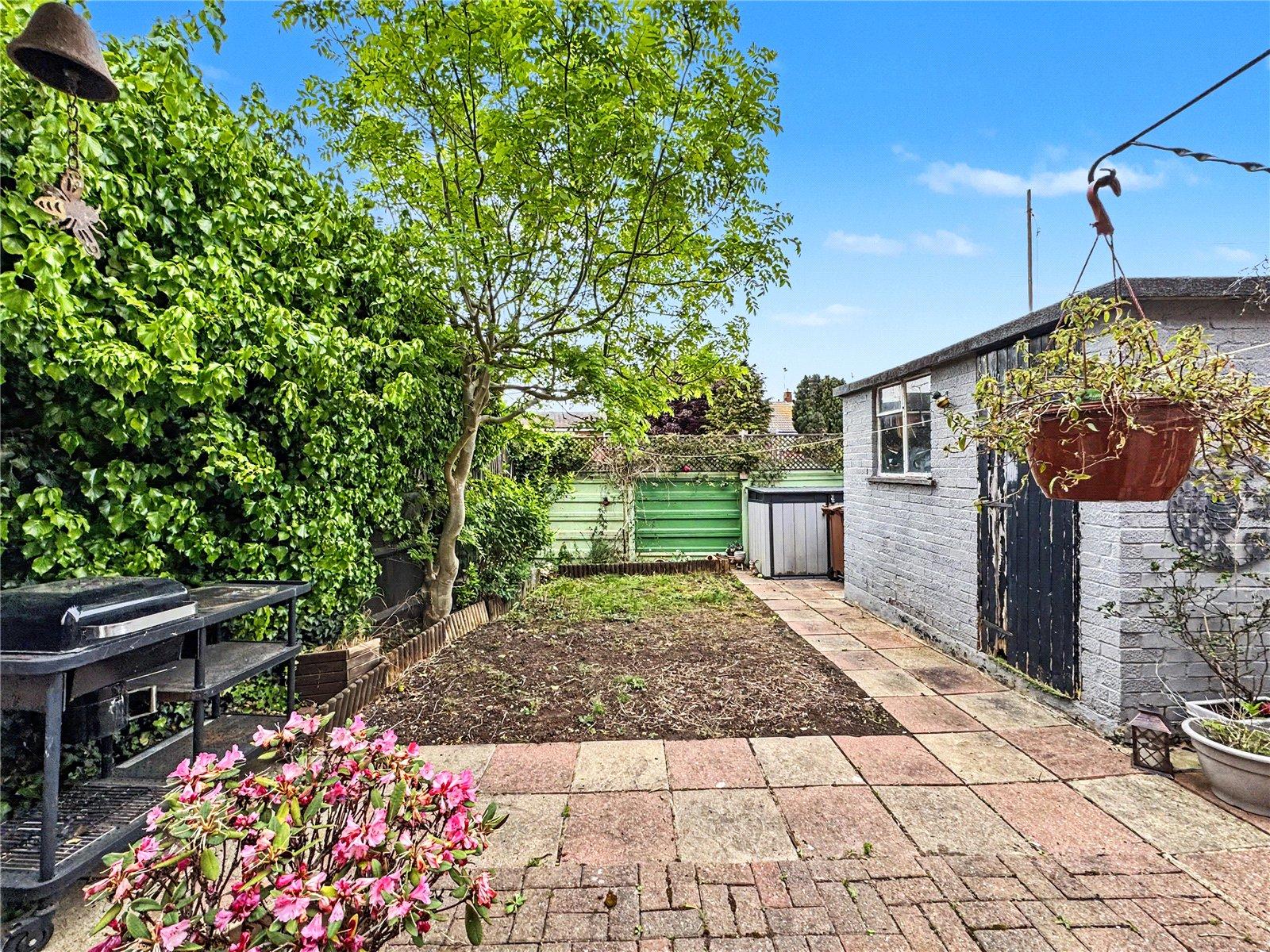2 bedroom house for sale in Rainham | Robinson Michael & Jackson