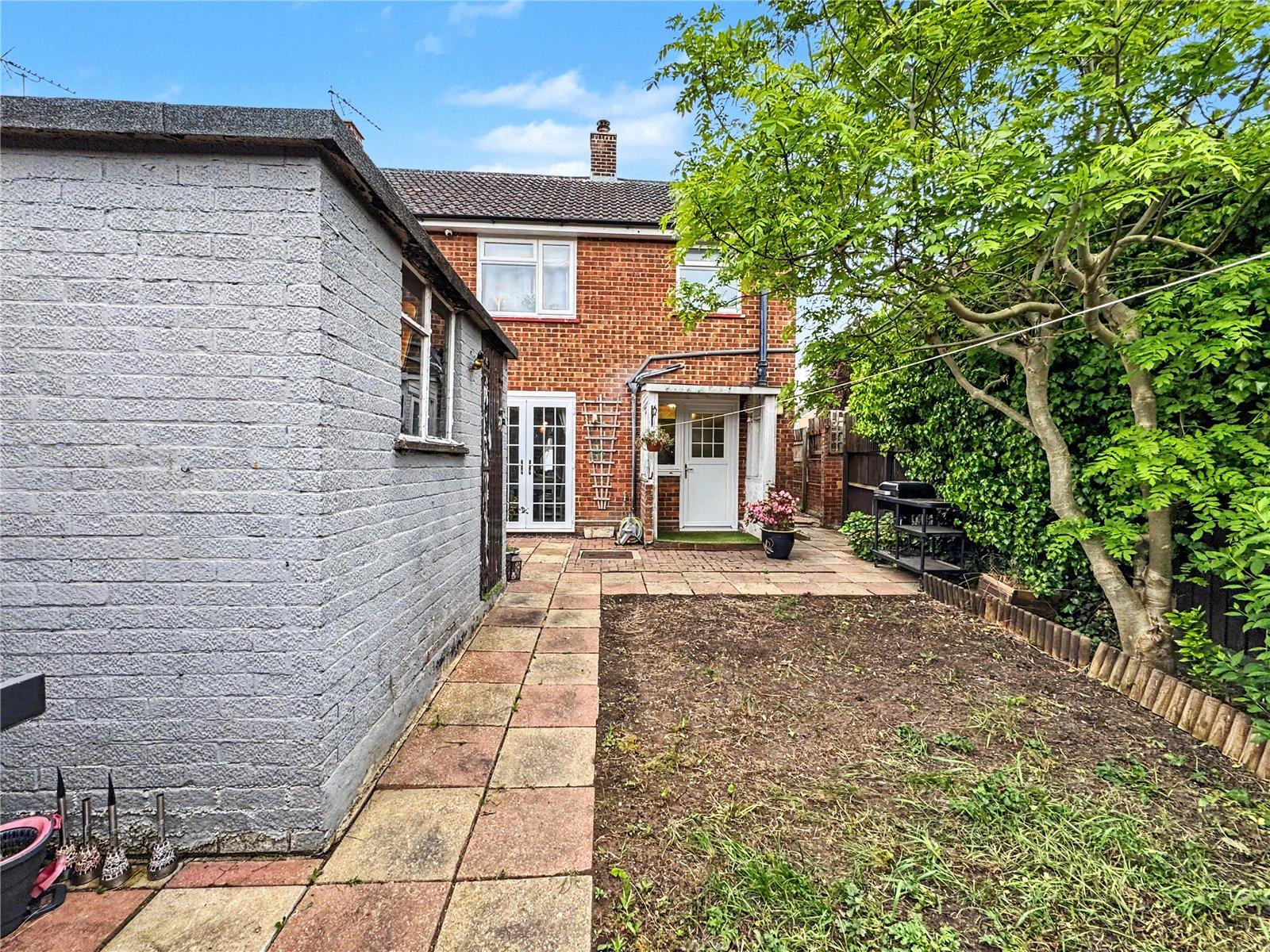 2 bedroom house for sale in Rainham | Robinson Michael & Jackson