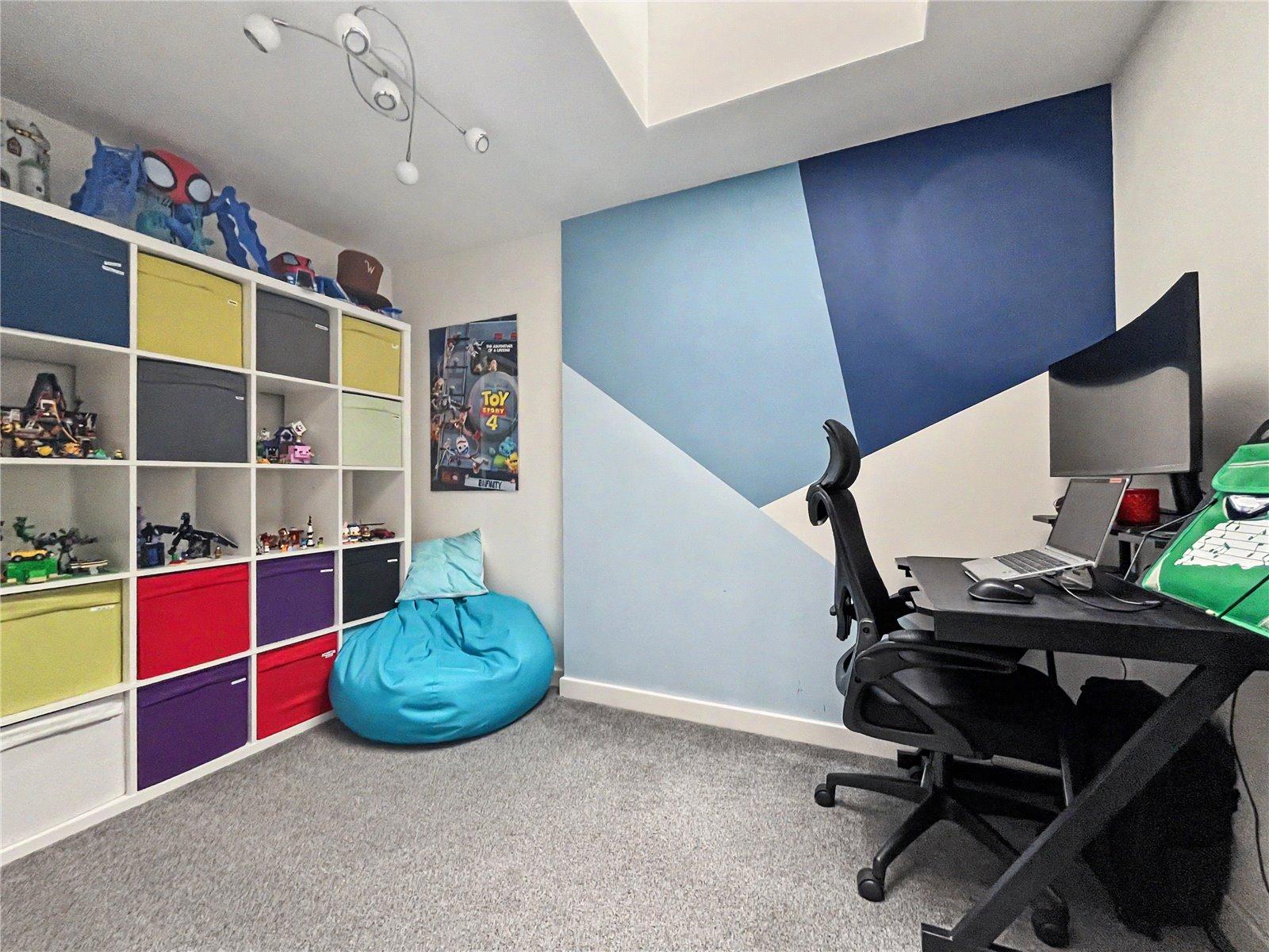 4 bedroom house for sale in Rainham | Robinson Michael & Jackson