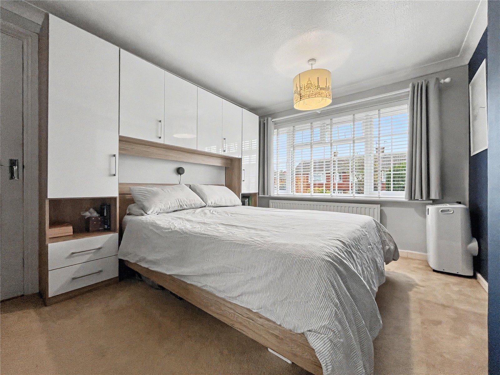 4 bedroom house for sale in Rainham | Robinson Michael & Jackson