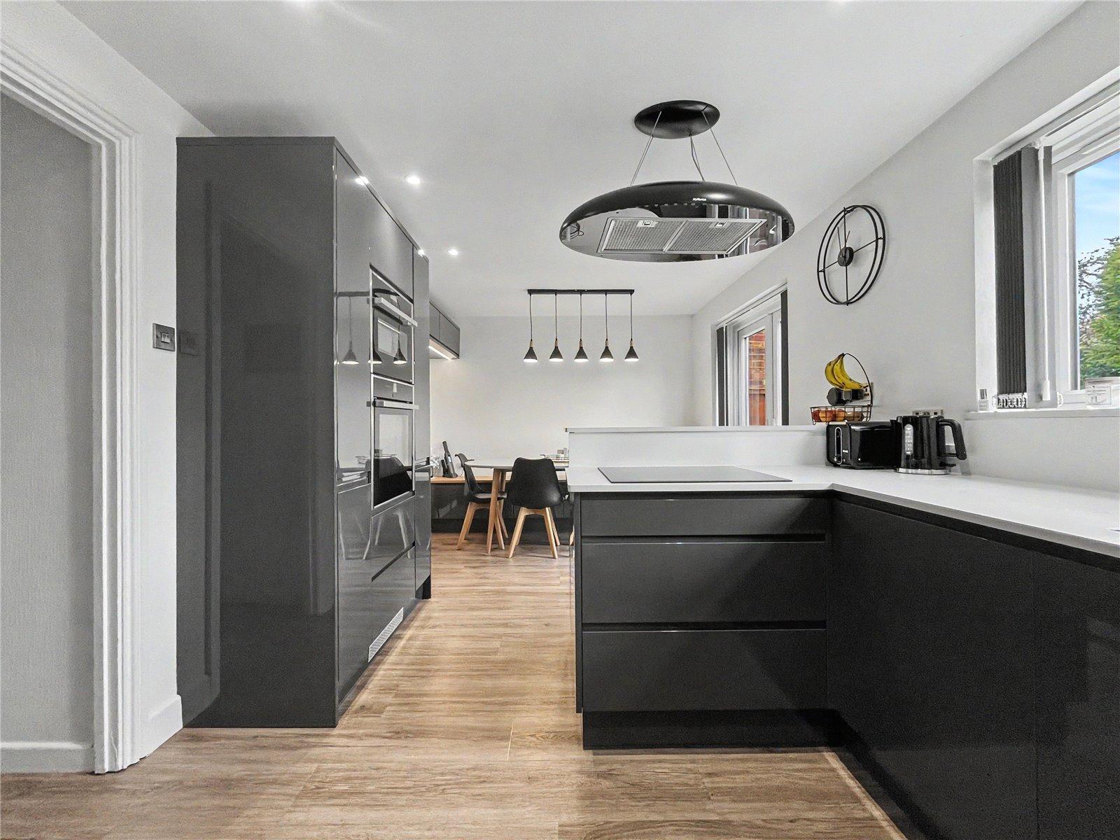 4 bedroom house for sale in Rainham | Robinson Michael & Jackson