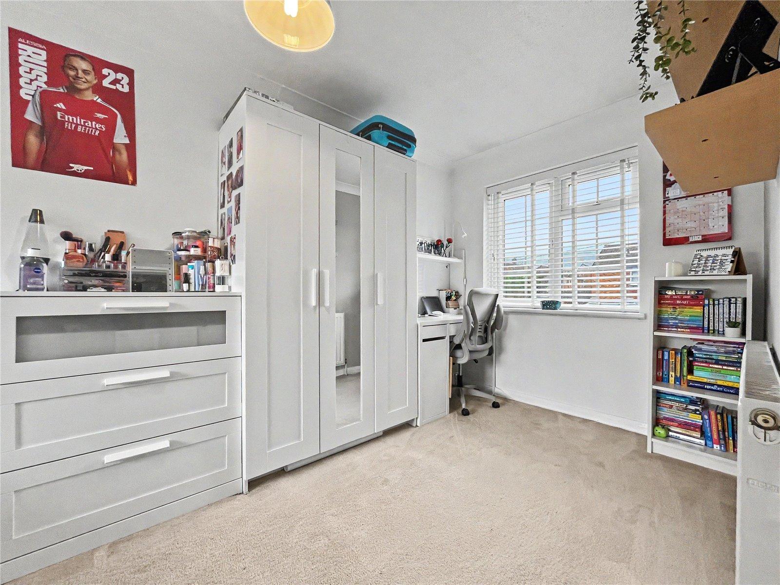 4 bedroom house for sale in Rainham | Robinson Michael & Jackson