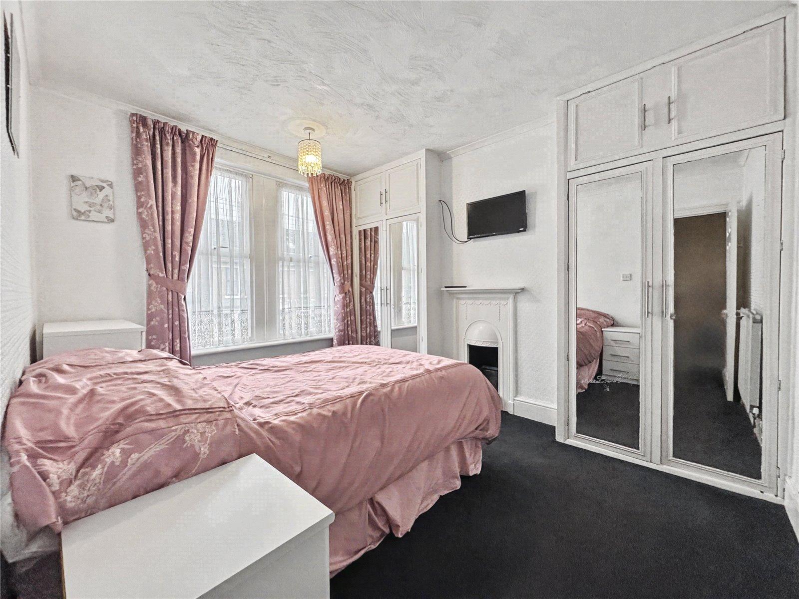 3 bedroom house for sale in Gillingham | Robinson Michael & Jackson