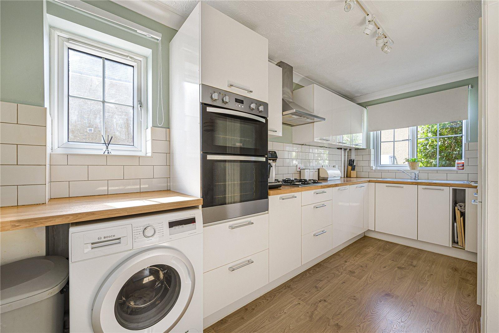 2 bedroom house for sale in Hartlip | Robinson Michael & Jackson