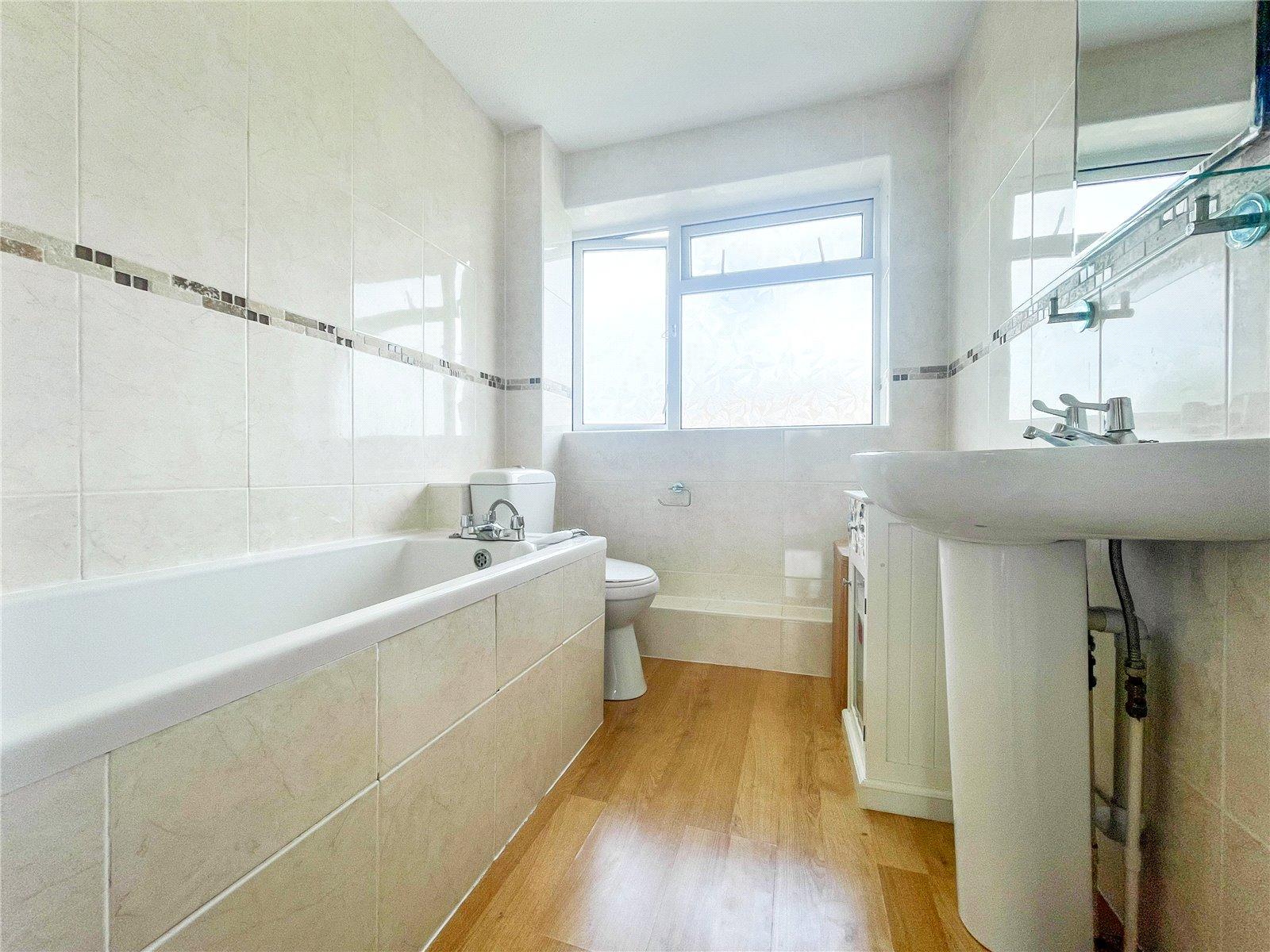 4 bedroom property for sale in Rainham | Robinson Michael & Jackson