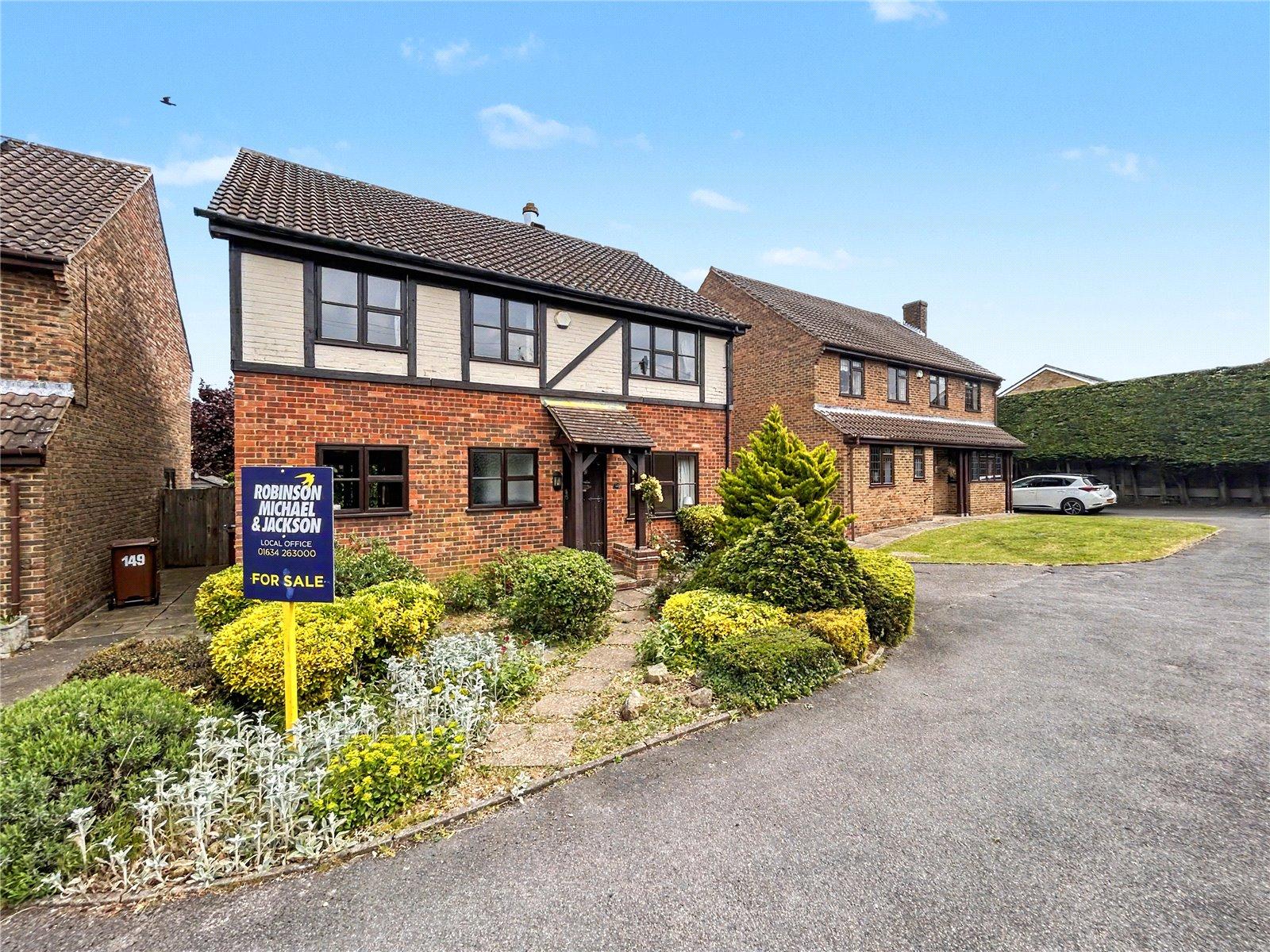 4 bedroom house for sale in Darland | Robinson Michael & Jackson