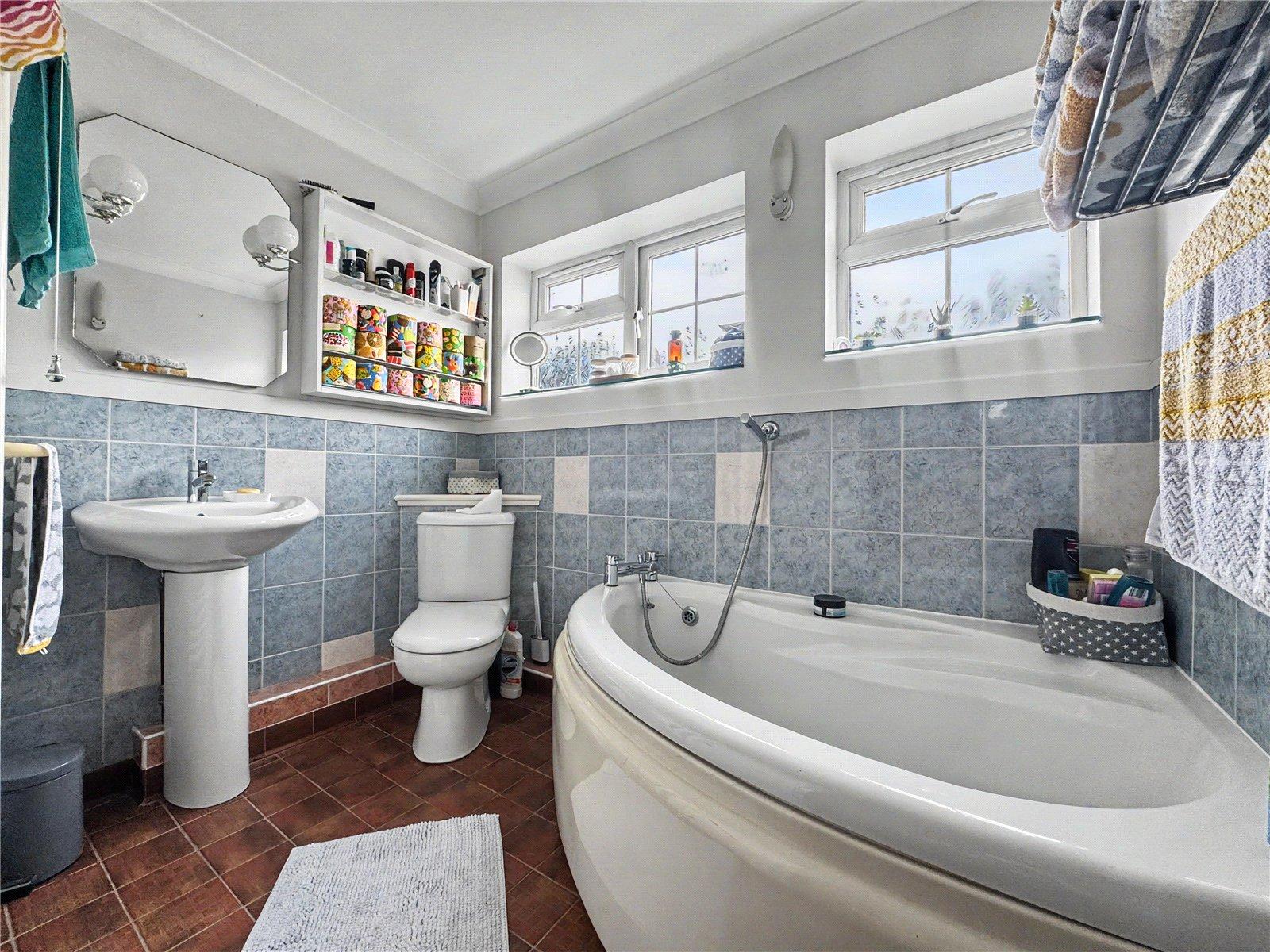 4 bedroom bungalow for sale in Parkwood | Robinson Michael & Jackson