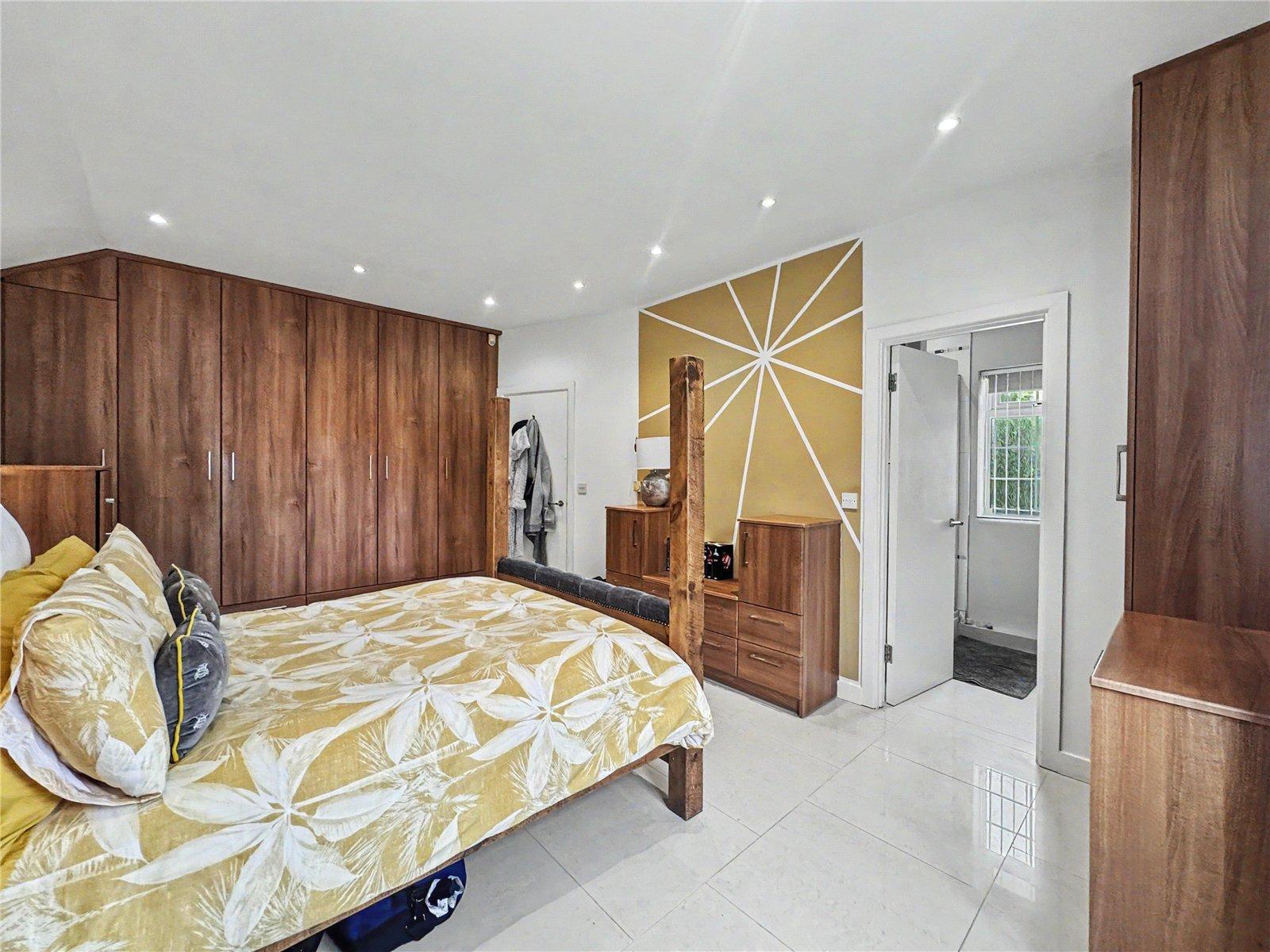 4 bedroom bungalow for sale in Parkwood | Robinson Michael & Jackson