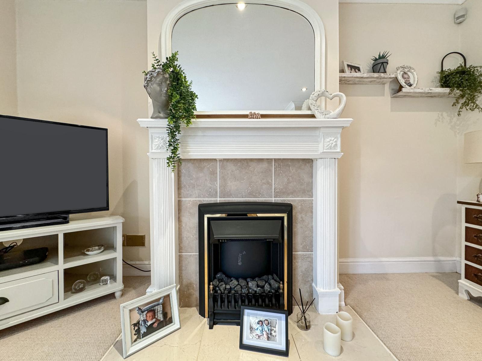 3 bedroom house for sale in Rainham | Robinson Michael & Jackson