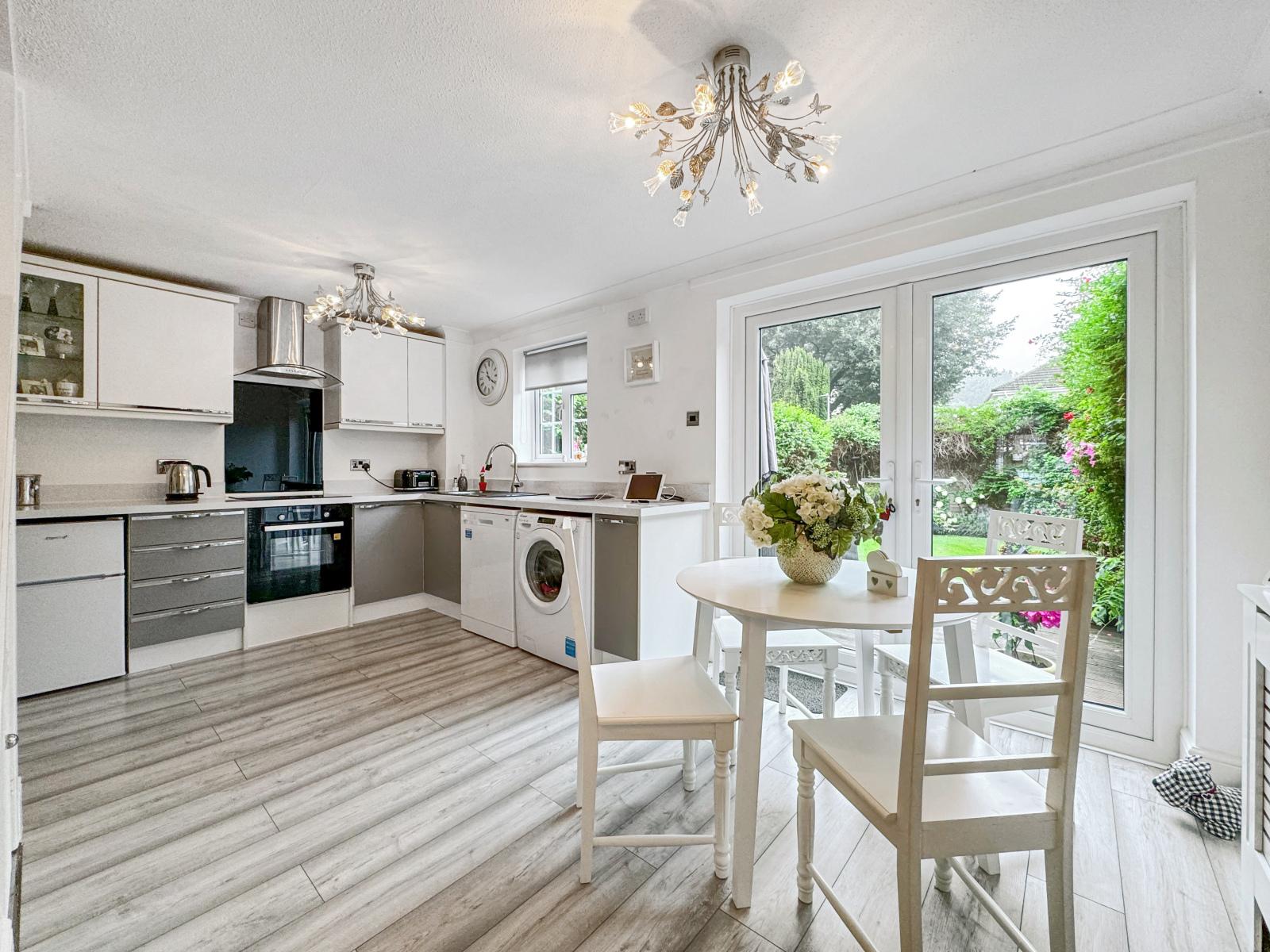3 bedroom house for sale in Rainham | Robinson Michael & Jackson