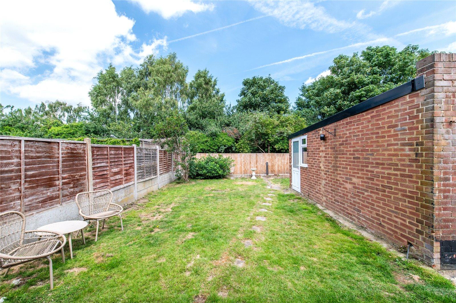 4 bedroom bungalow for sale in Rainham | Robinson Michael & Jackson