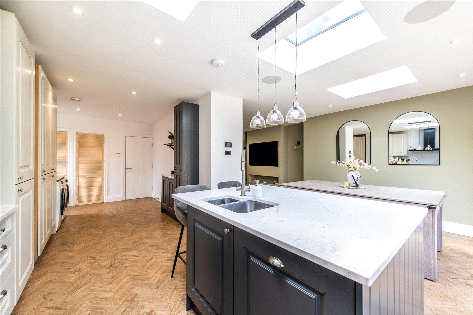 4 bedroom bungalow for sale in Rainham | Robinson Michael & Jackson