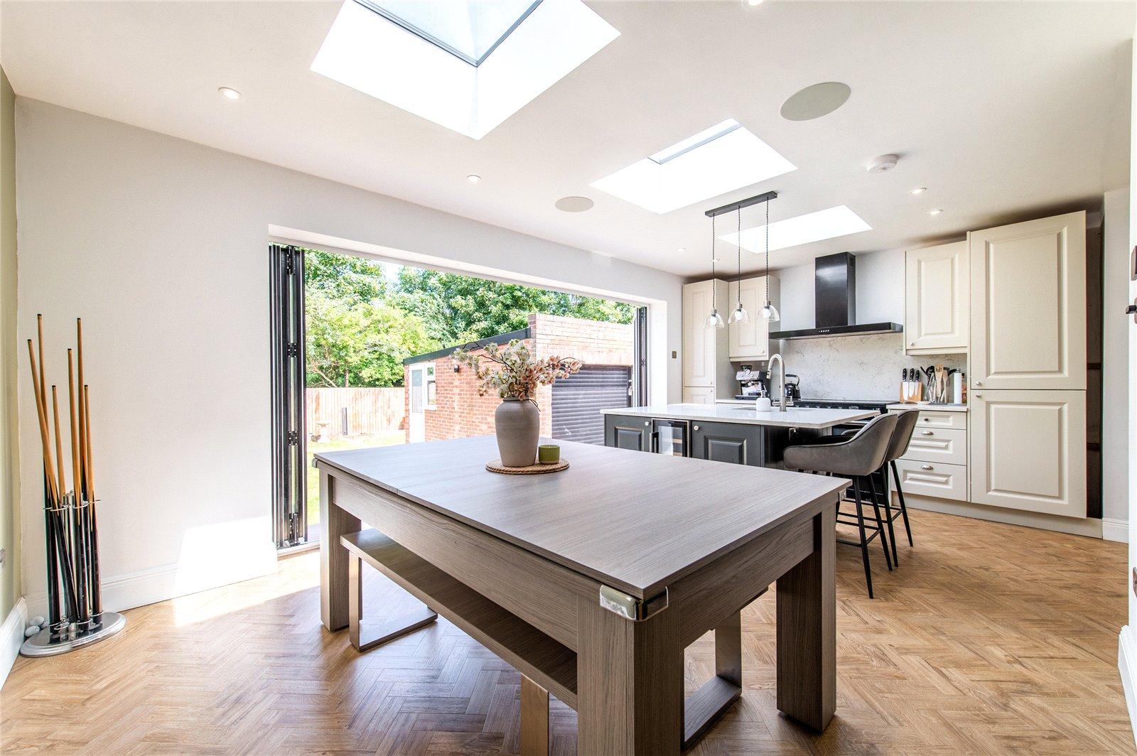 4 bedroom bungalow for sale in Rainham | Robinson Michael & Jackson